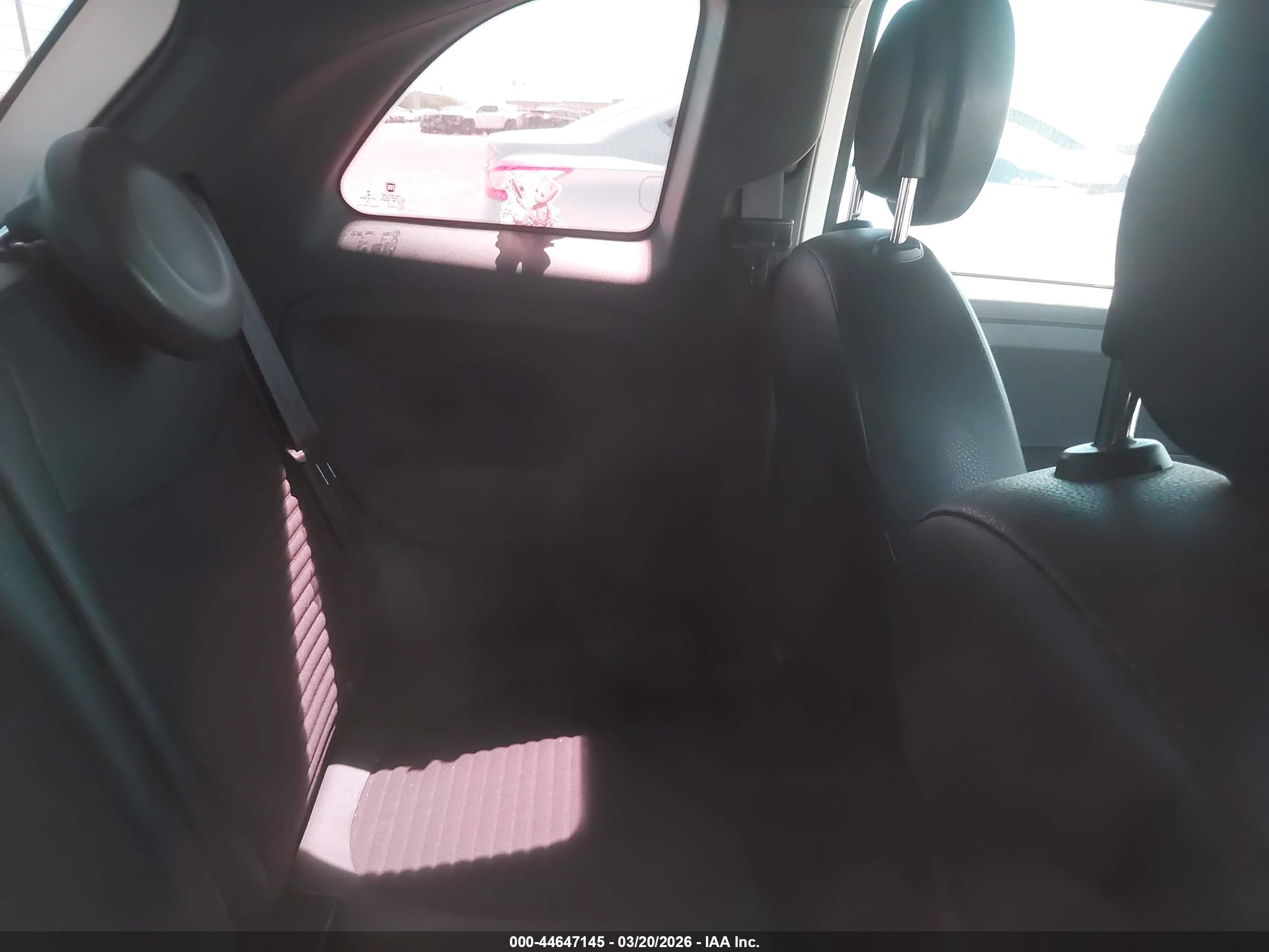 FIAT 500 image 8