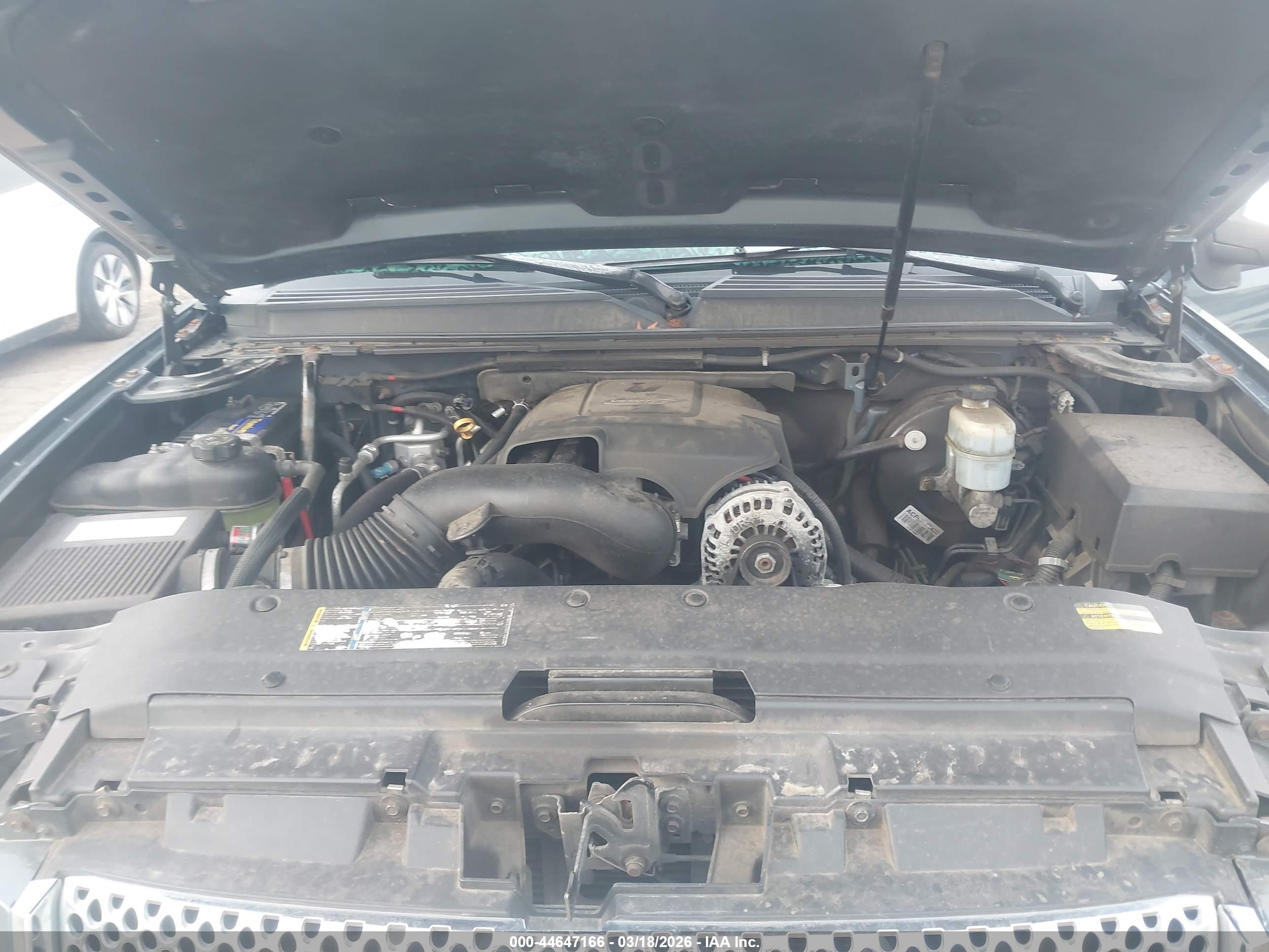GMC YUKON image 10