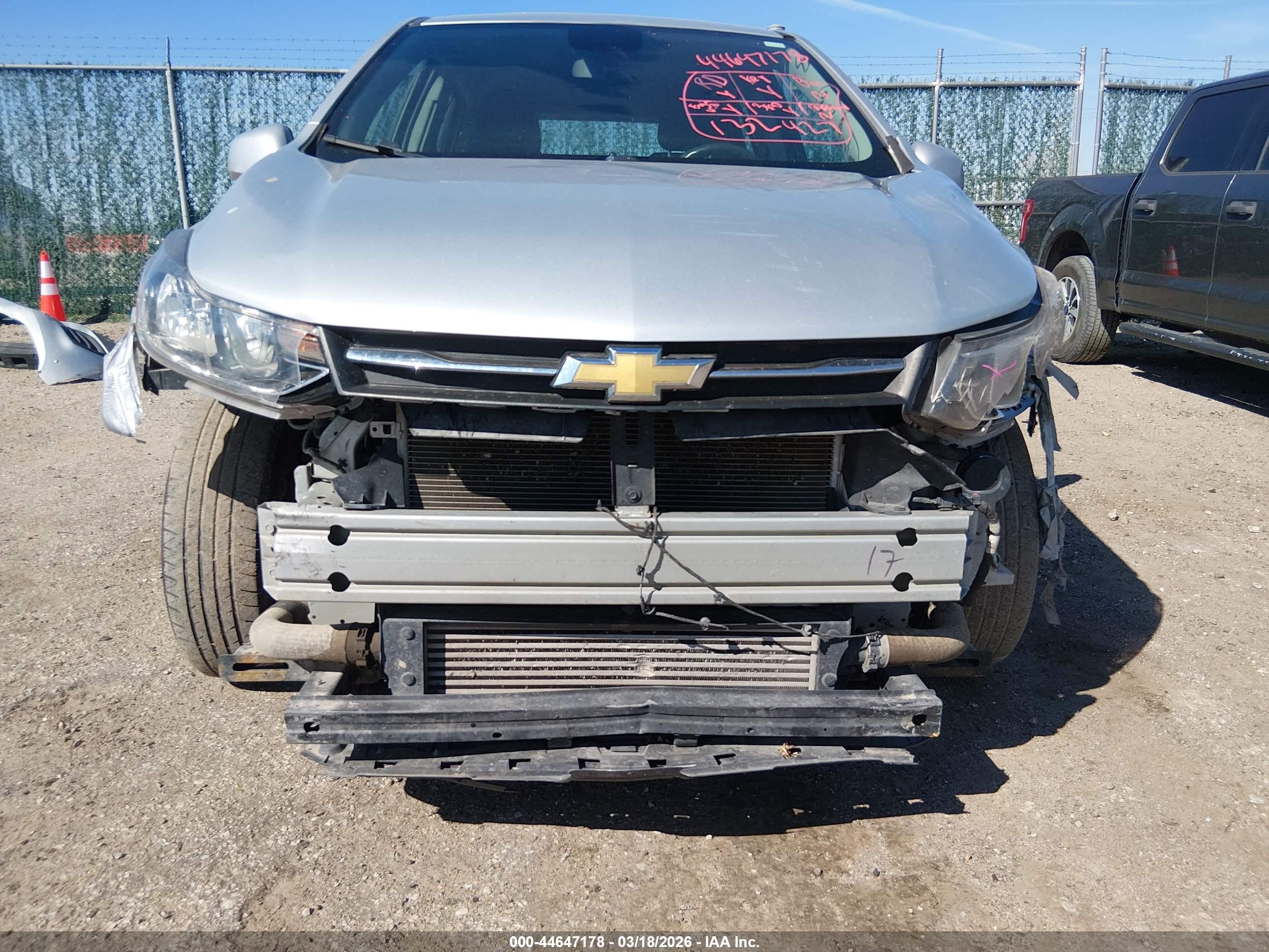 CHEVROLET TRAX image 6