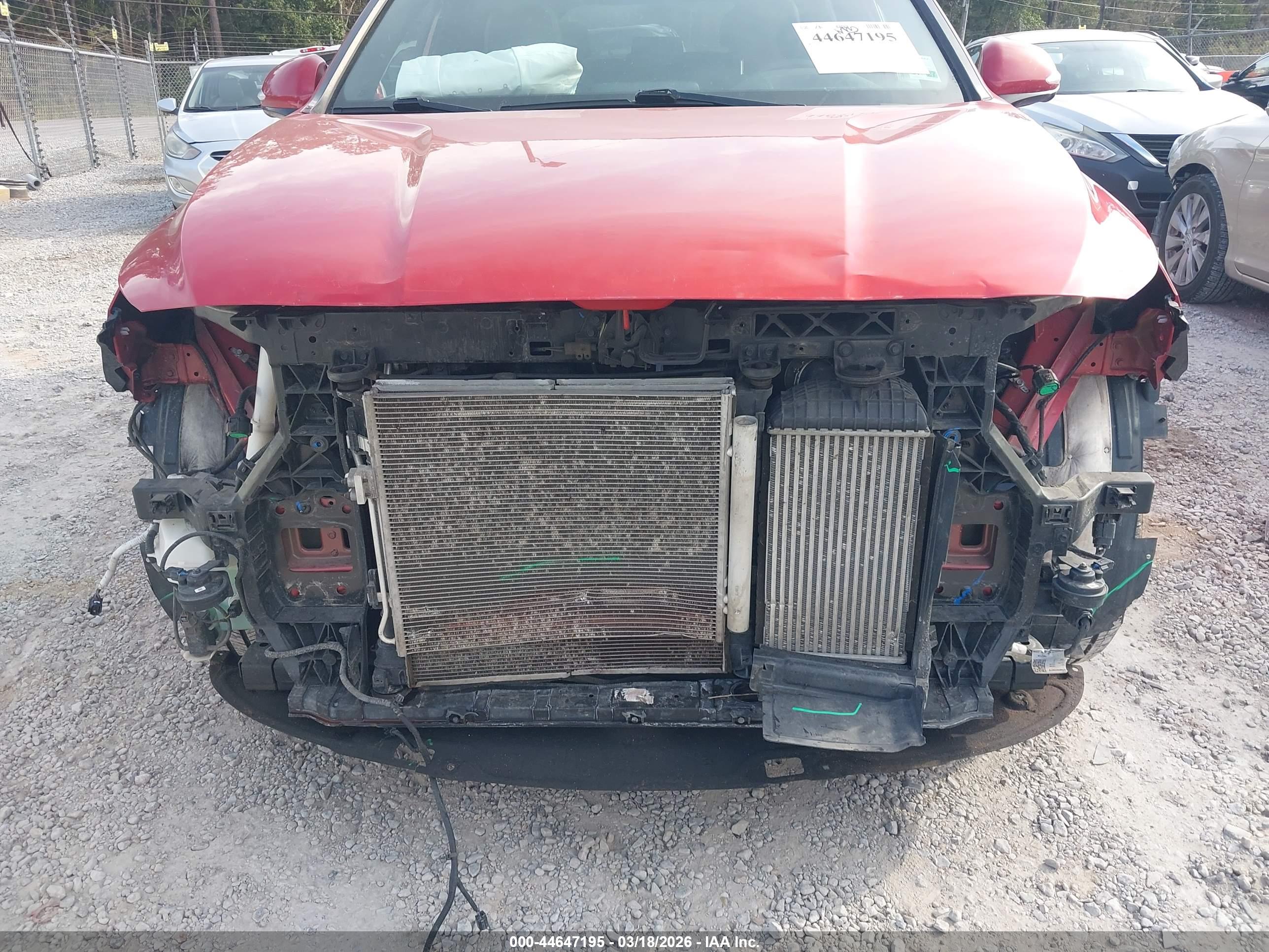 HYUNDAI SANTA image 6