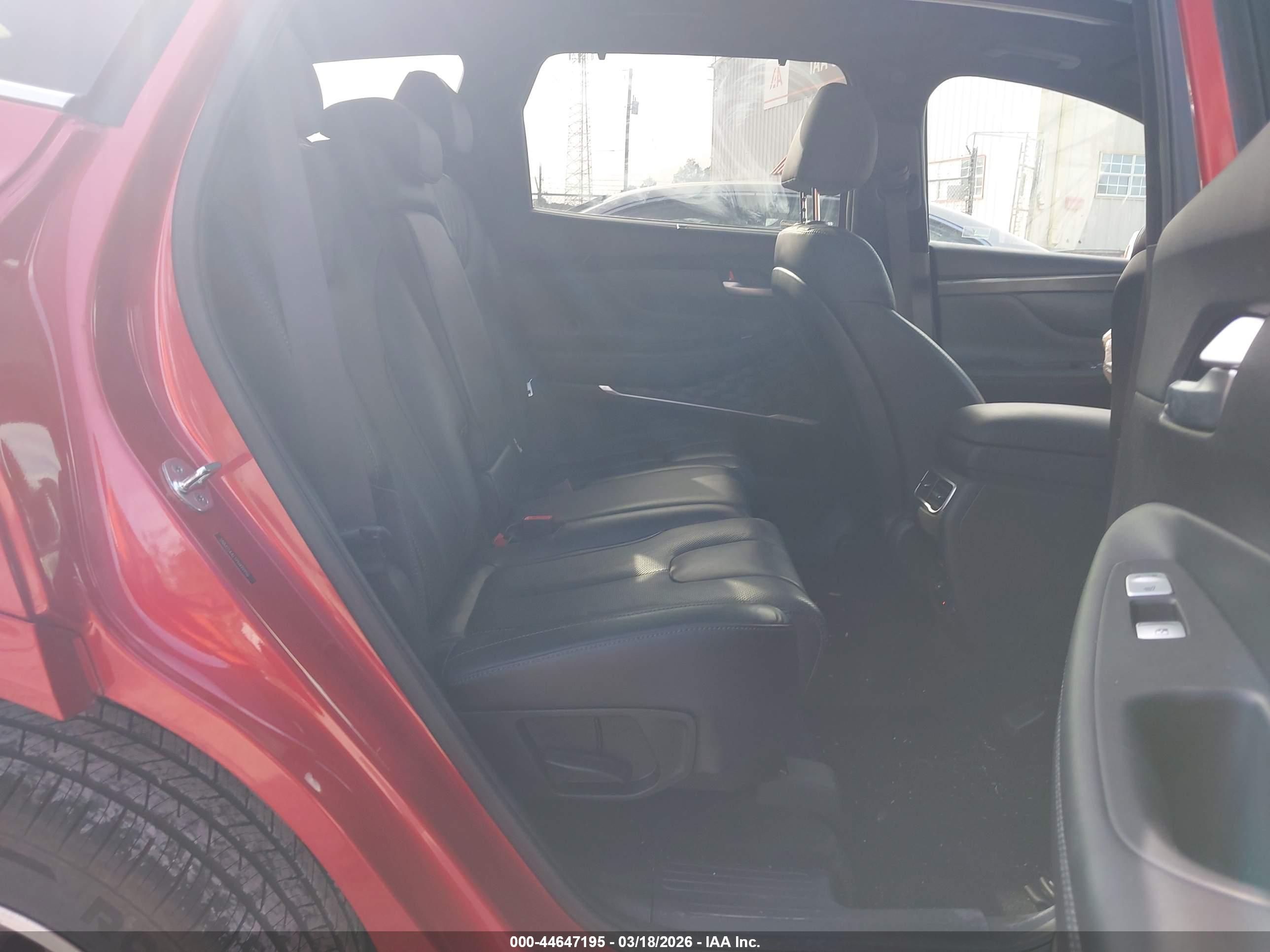 HYUNDAI SANTA image 8