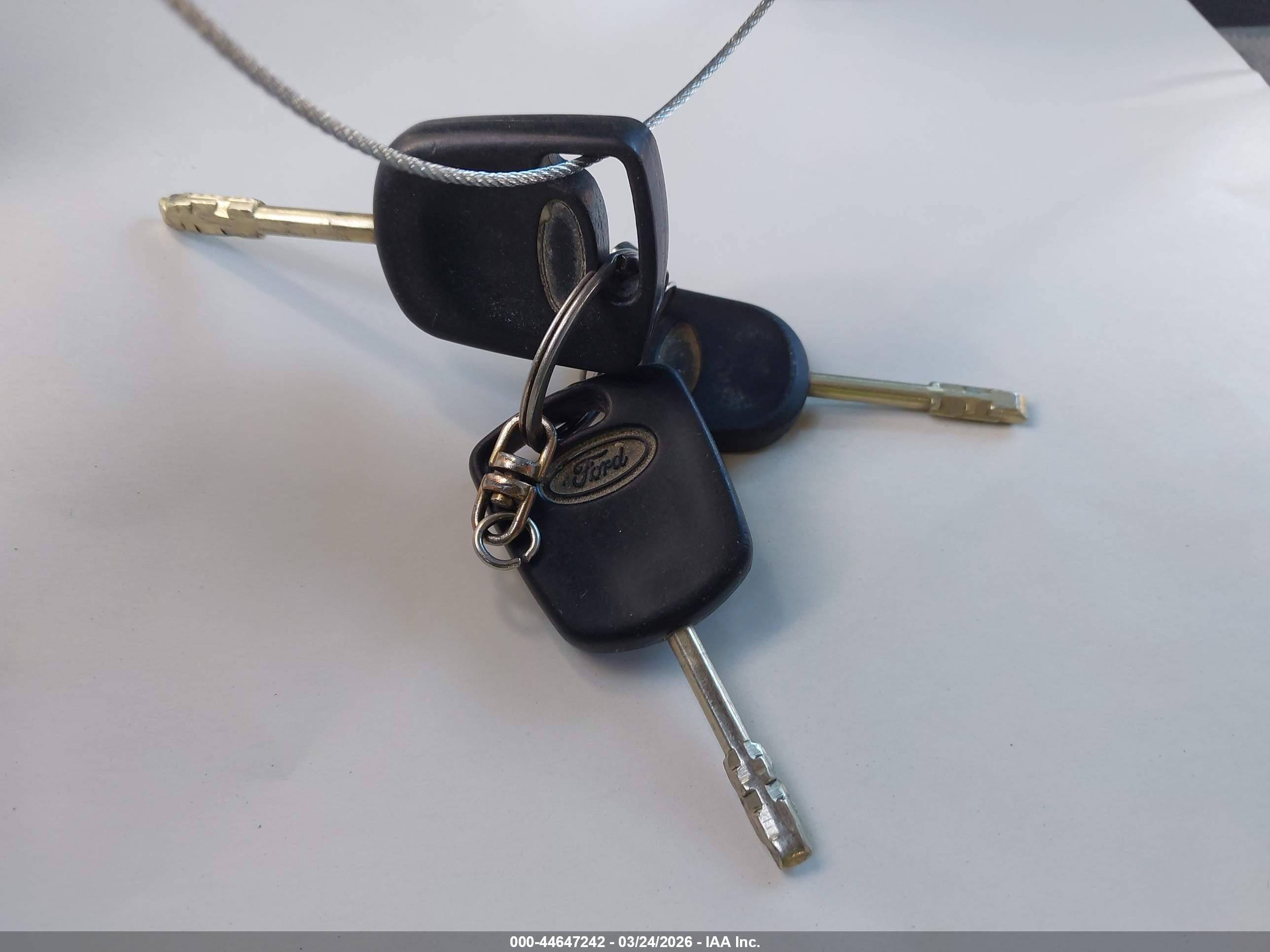 FORD TRANSIT image 11