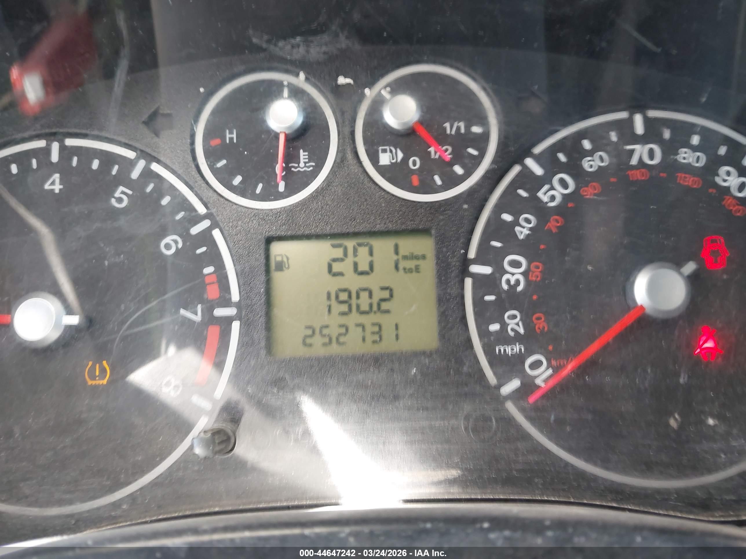 FORD TRANSIT image 7