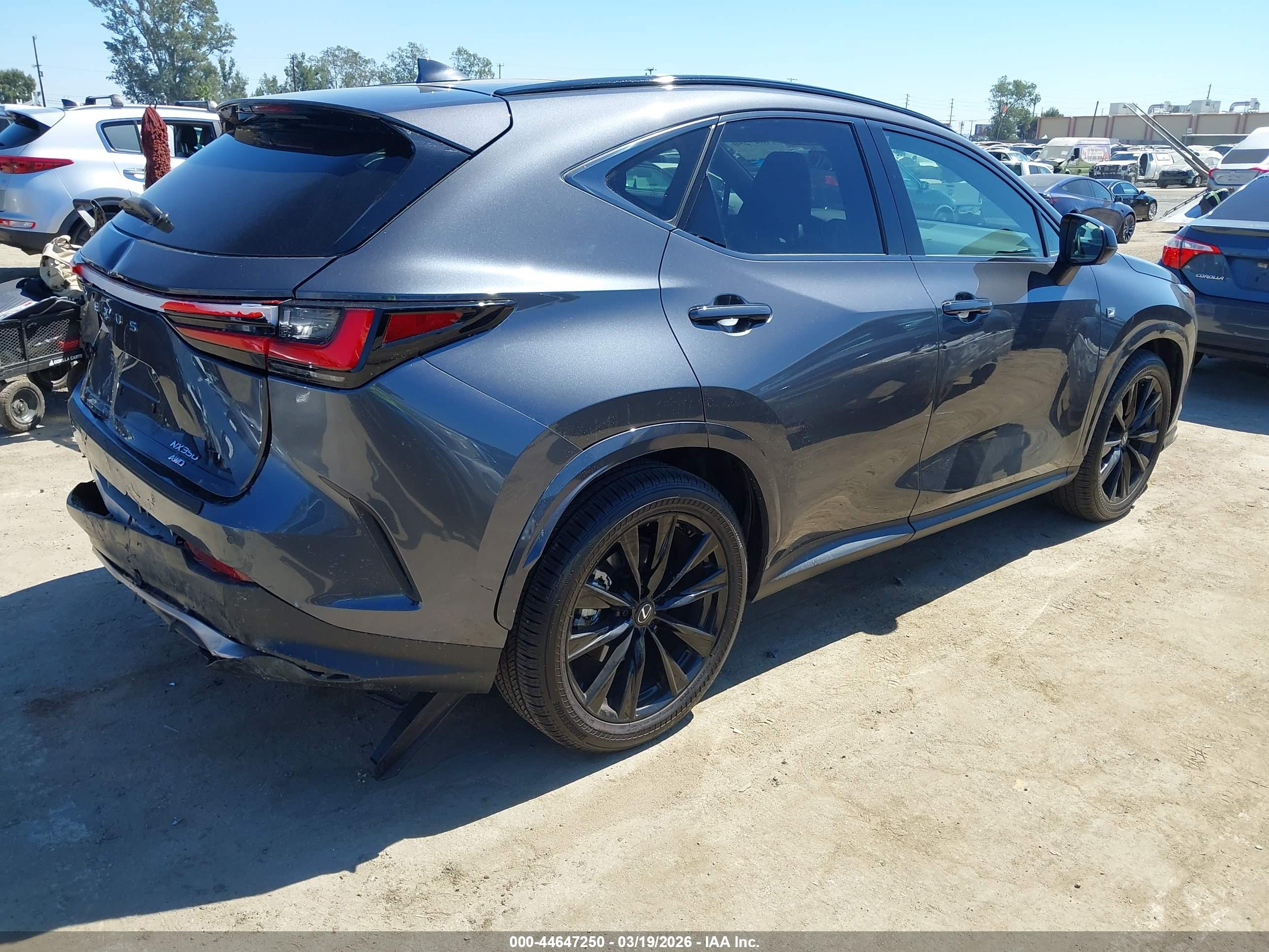 LEXUS NX image 4