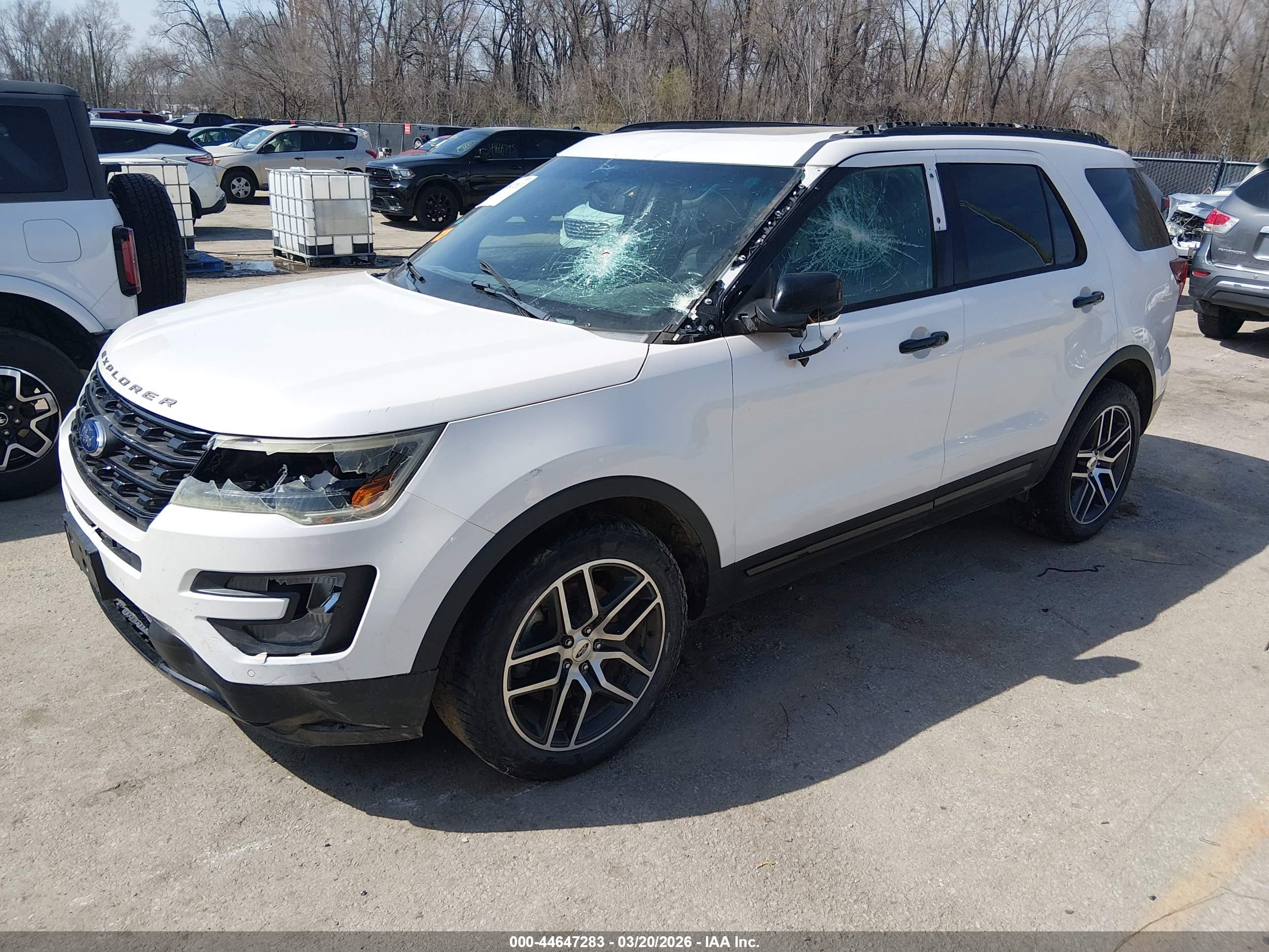 FORD EXPLORER image 2