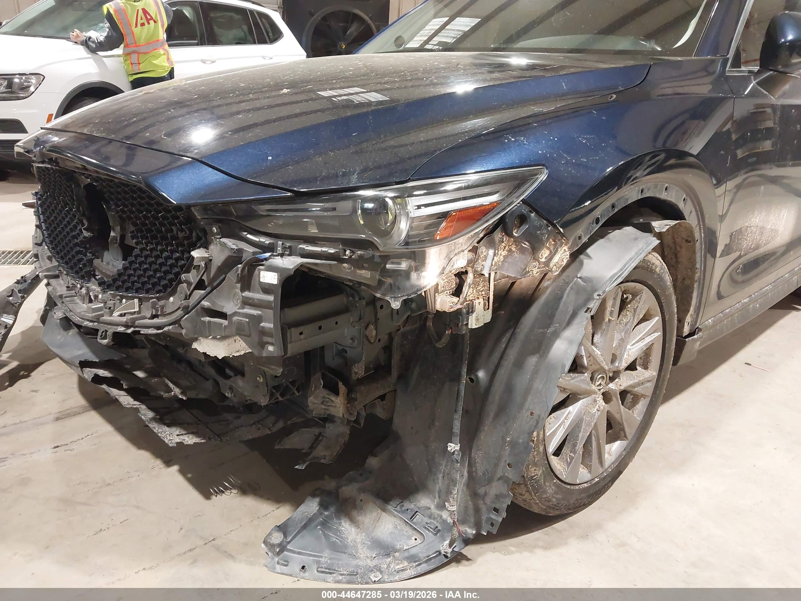 MAZDA CX-5 image 6
