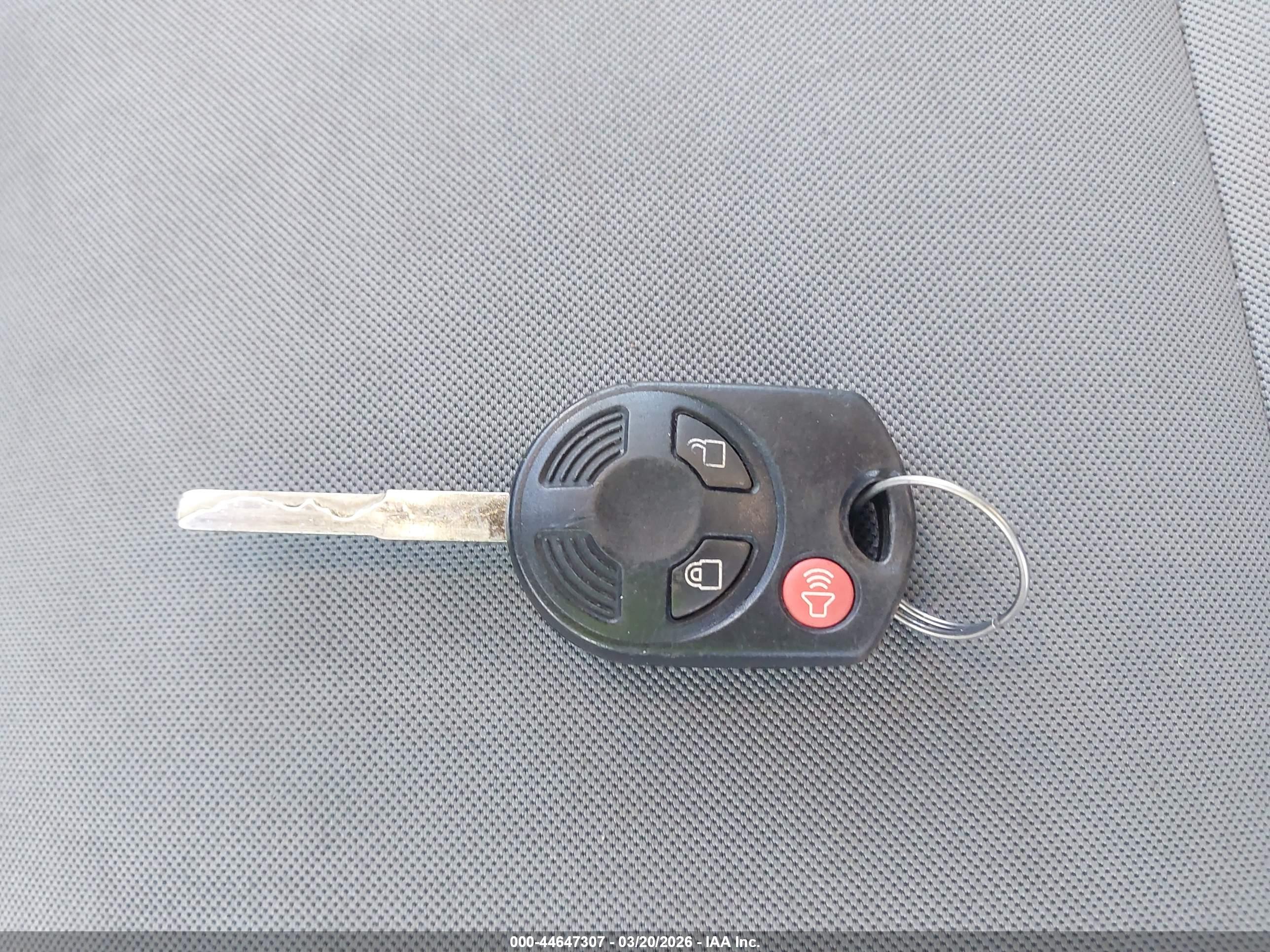 FORD ESCAPE image 11