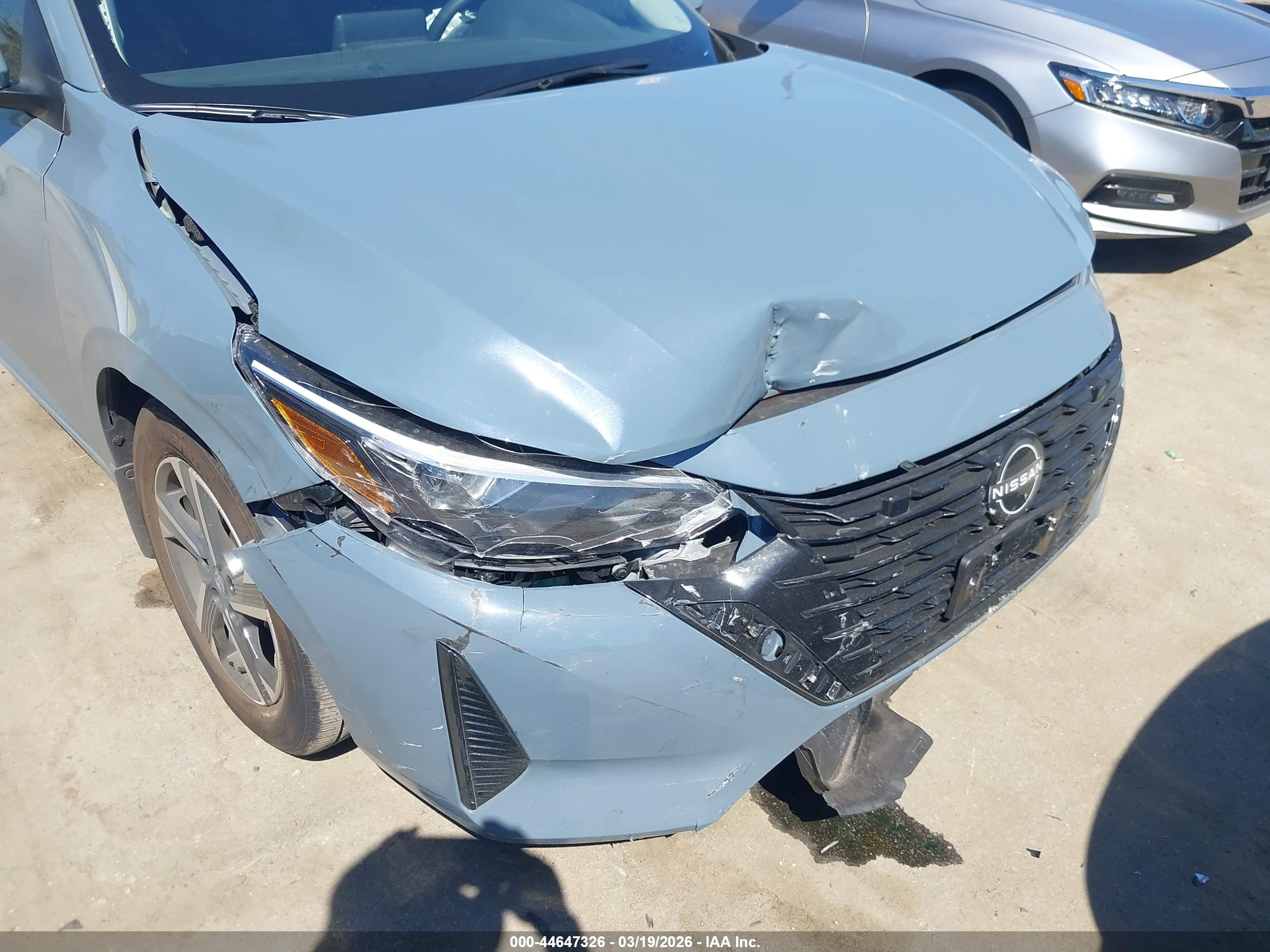 NISSAN SENTRA image 6