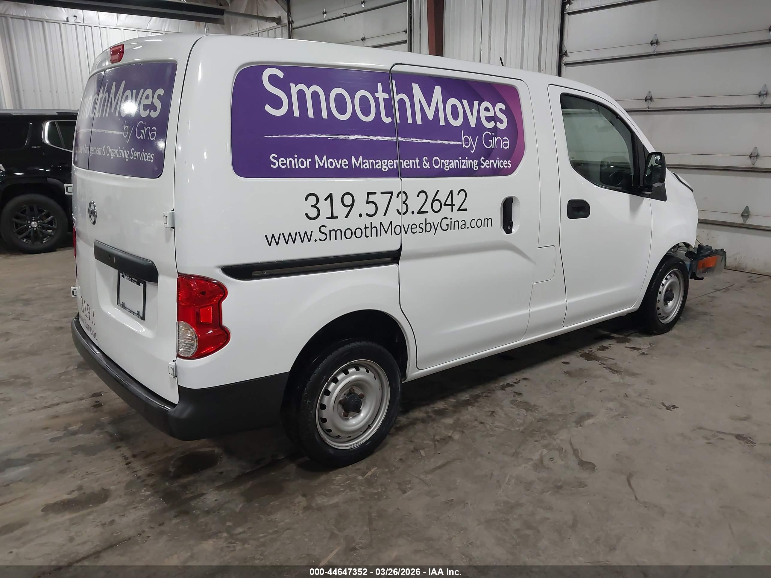 NISSAN NV200 image 4