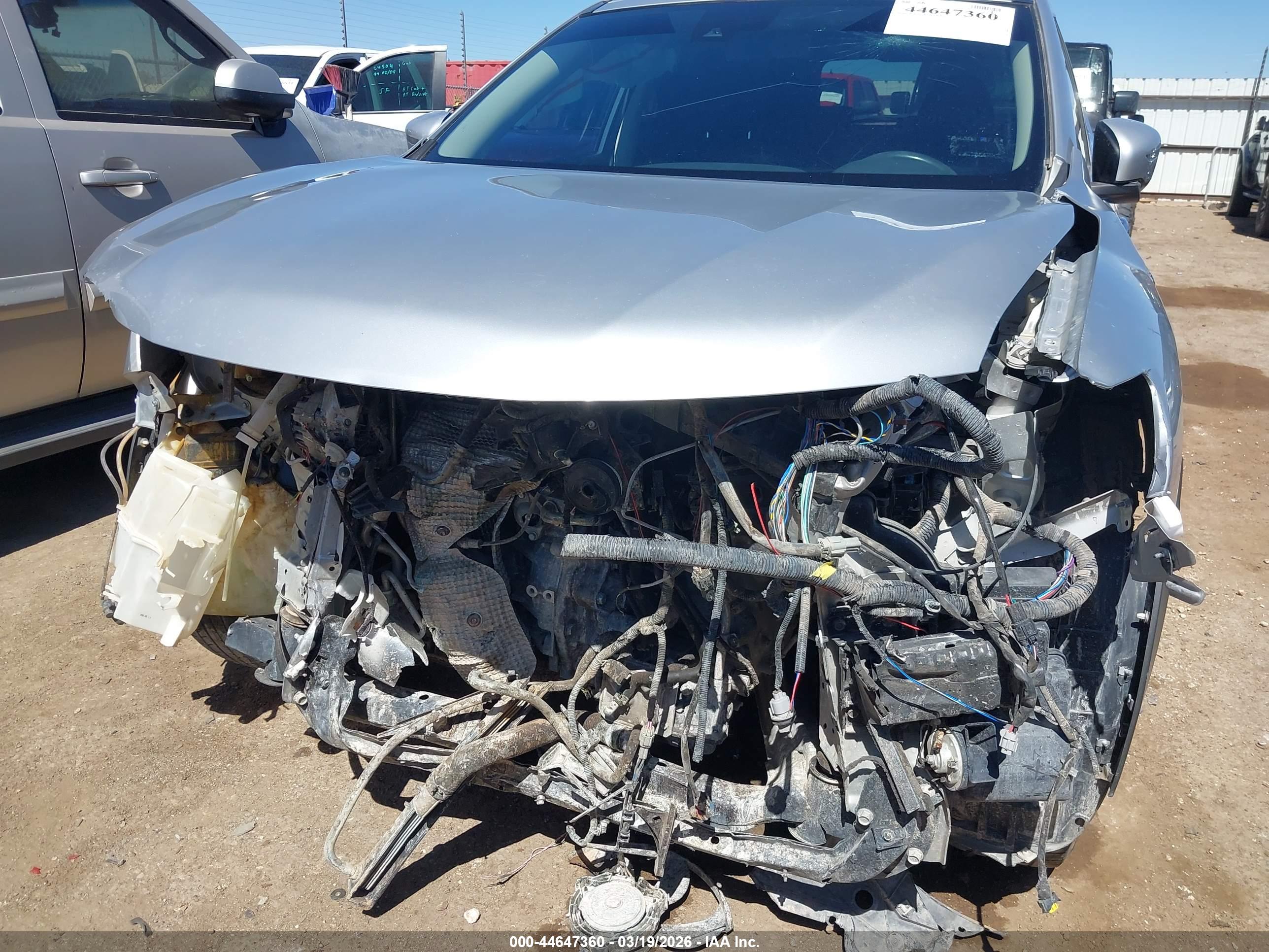 NISSAN ROGUE image 6