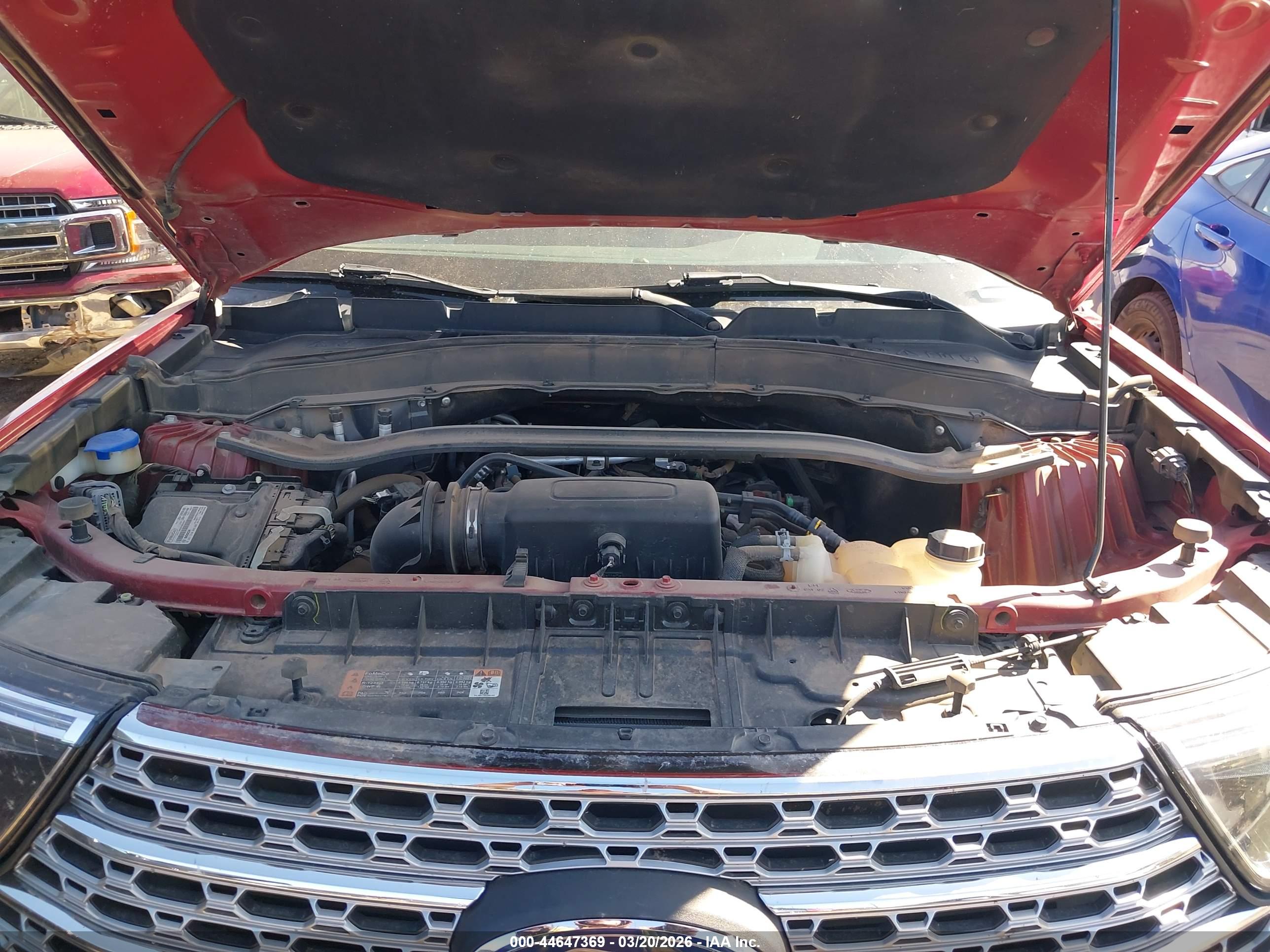 FORD EXPLORER image 10