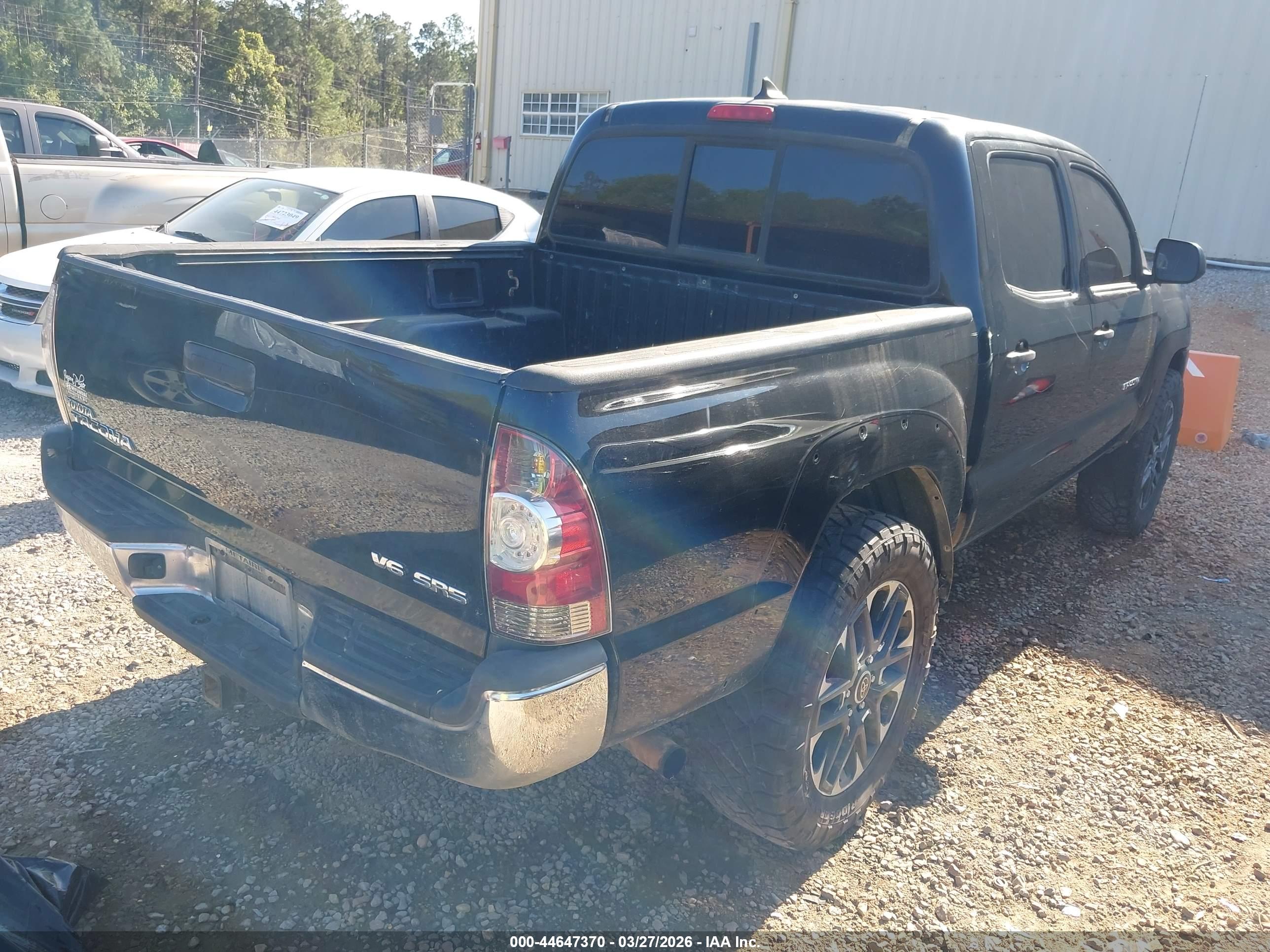TOYOTA TACOMA image 4