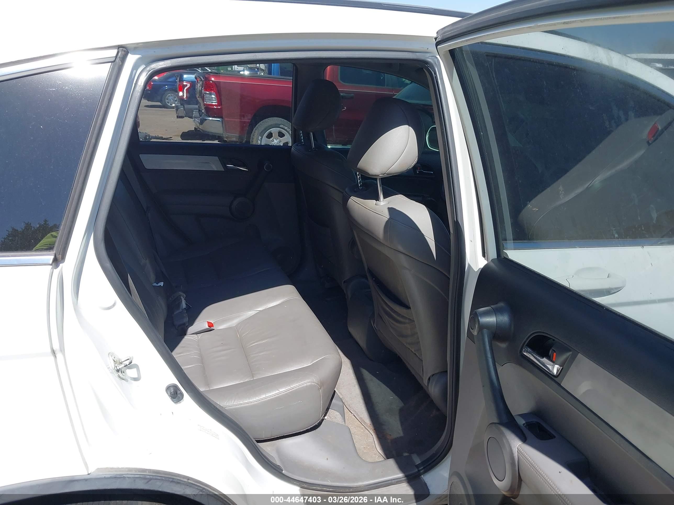 HONDA CR-V image 8