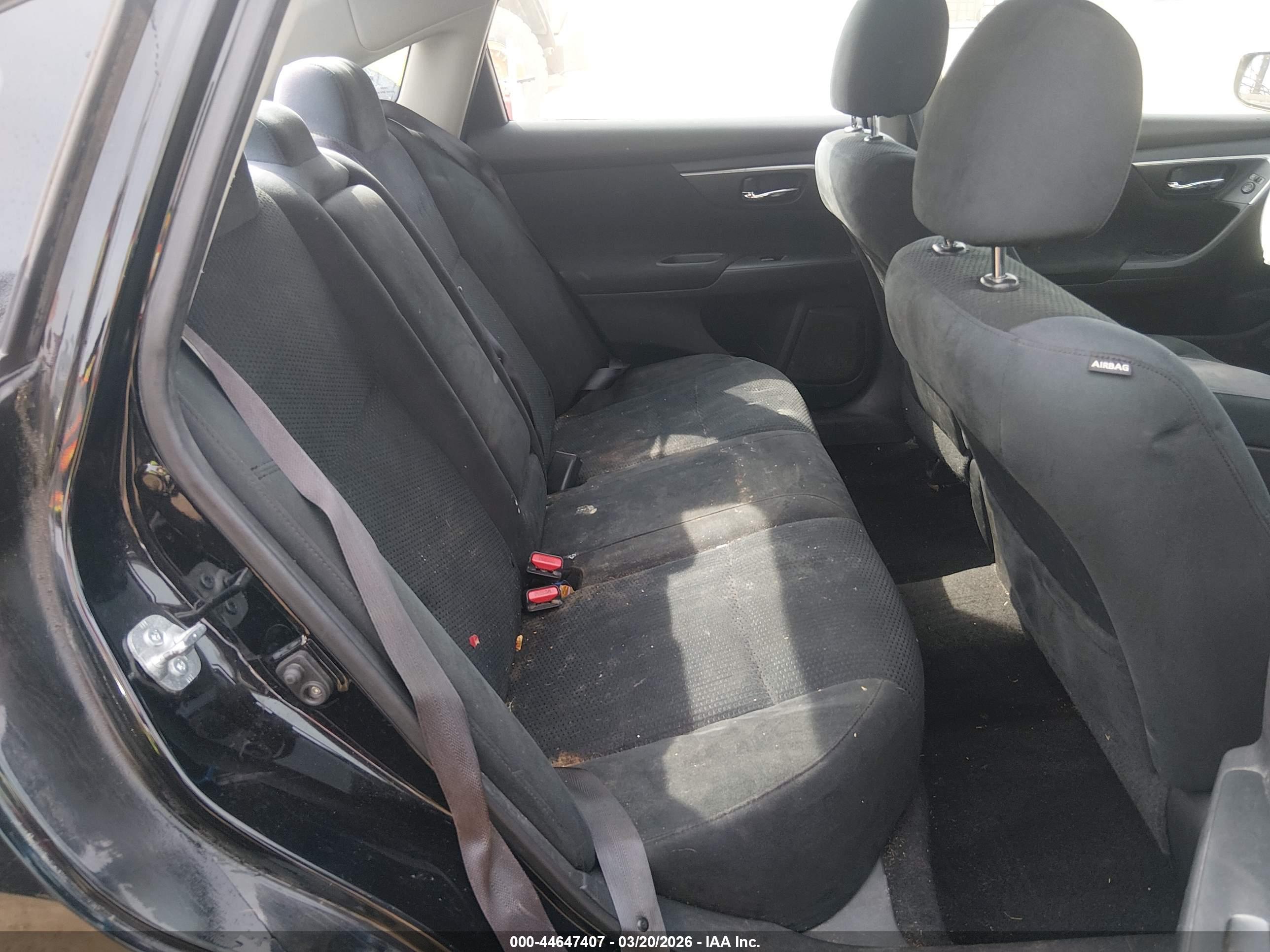 NISSAN ALTIMA image 8