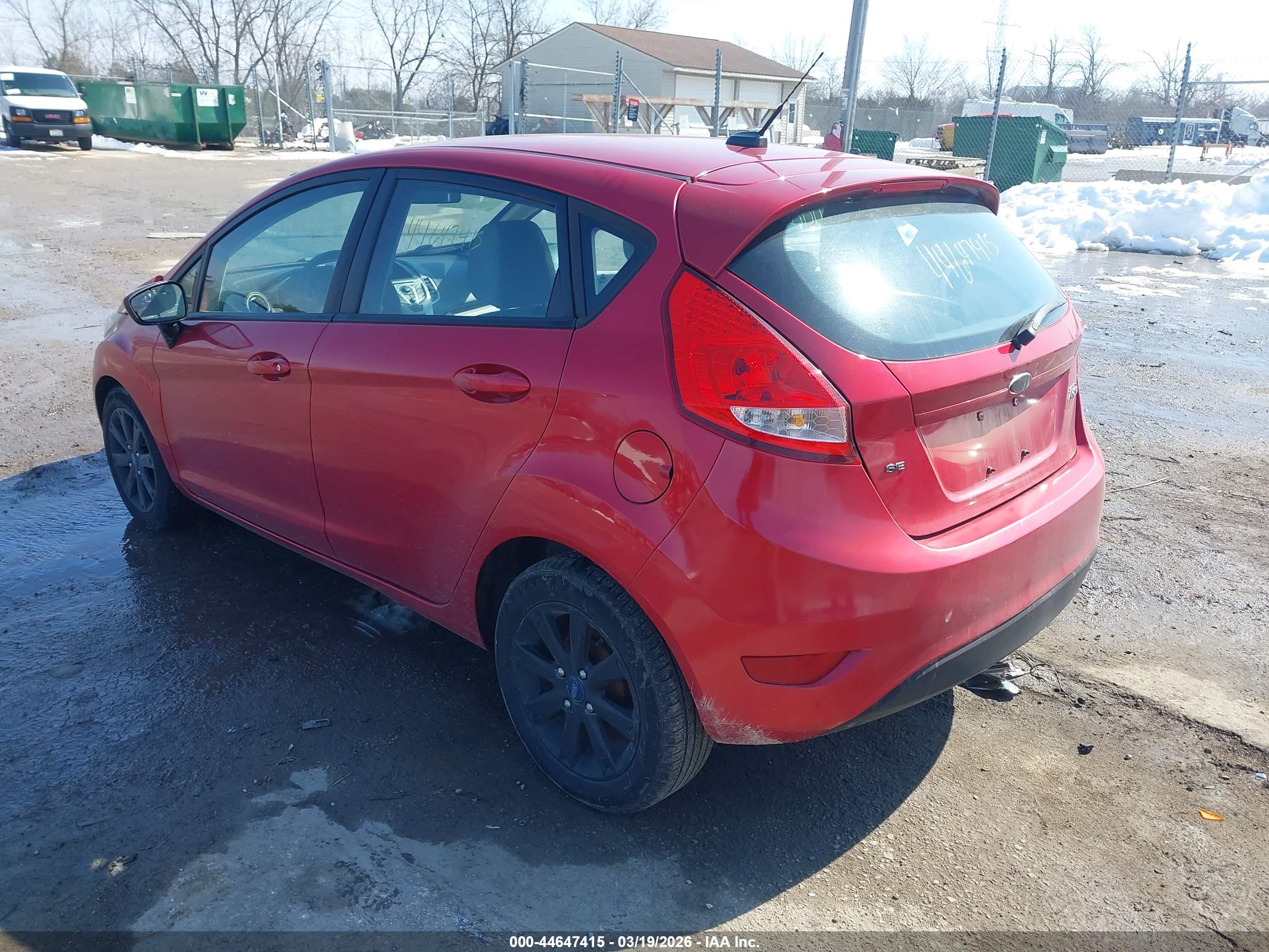 FORD FIESTA image 3