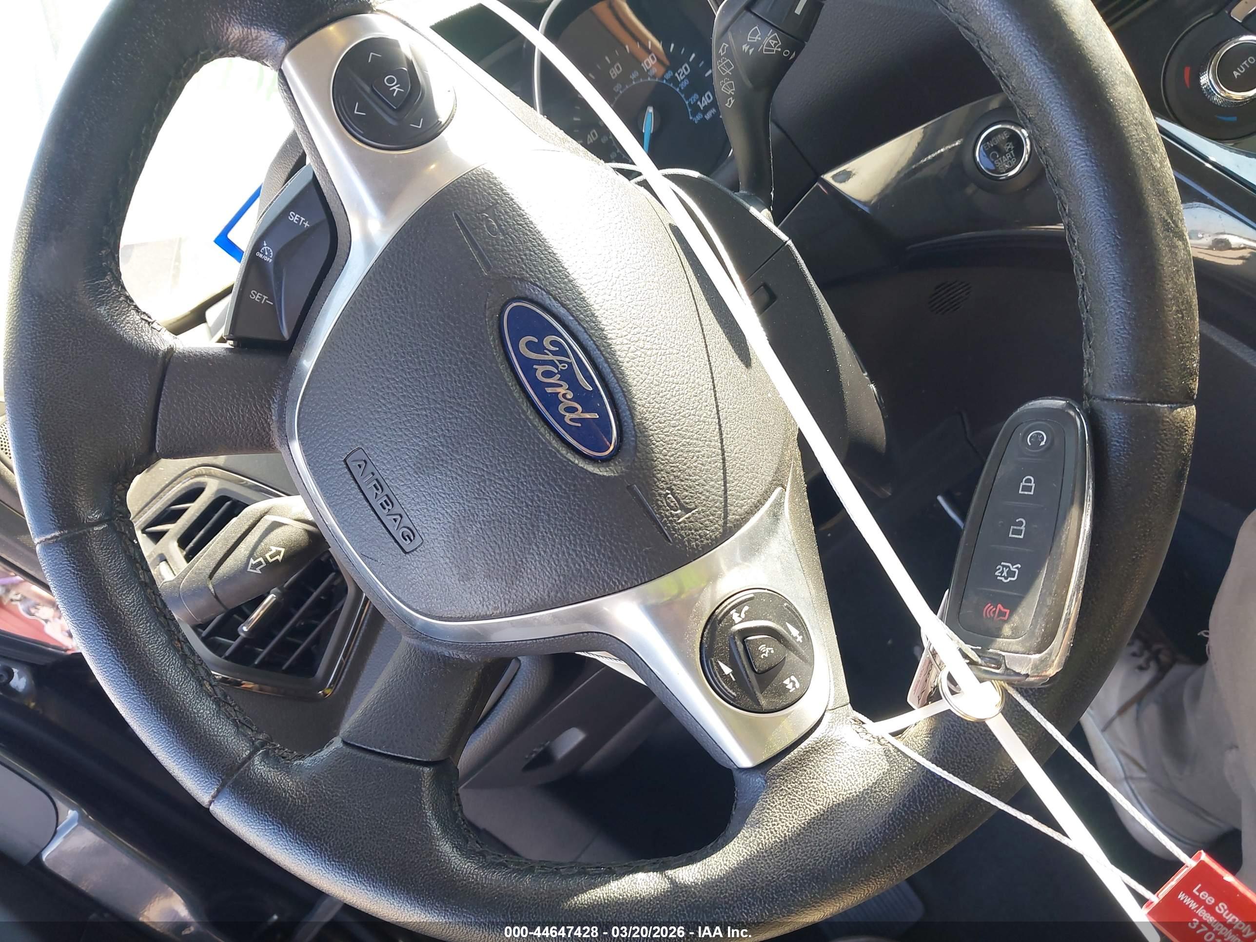 FORD ESCAPE image 11