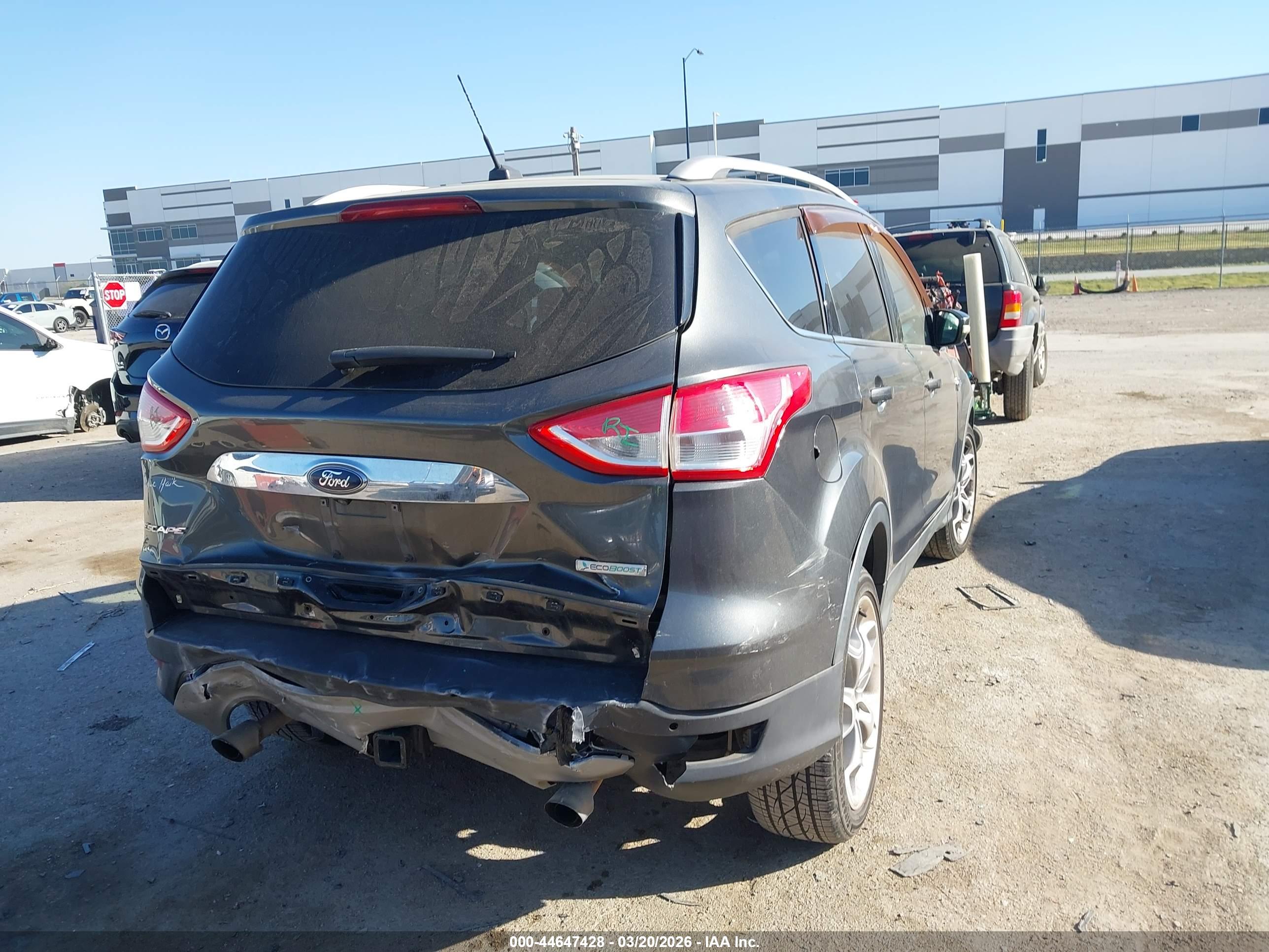 FORD ESCAPE image 4