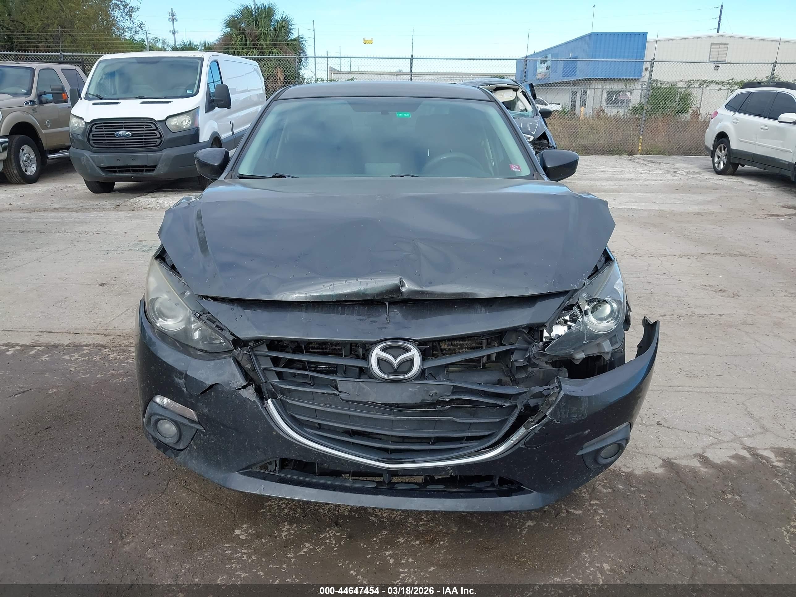 MAZDA MAZDA3 image 6