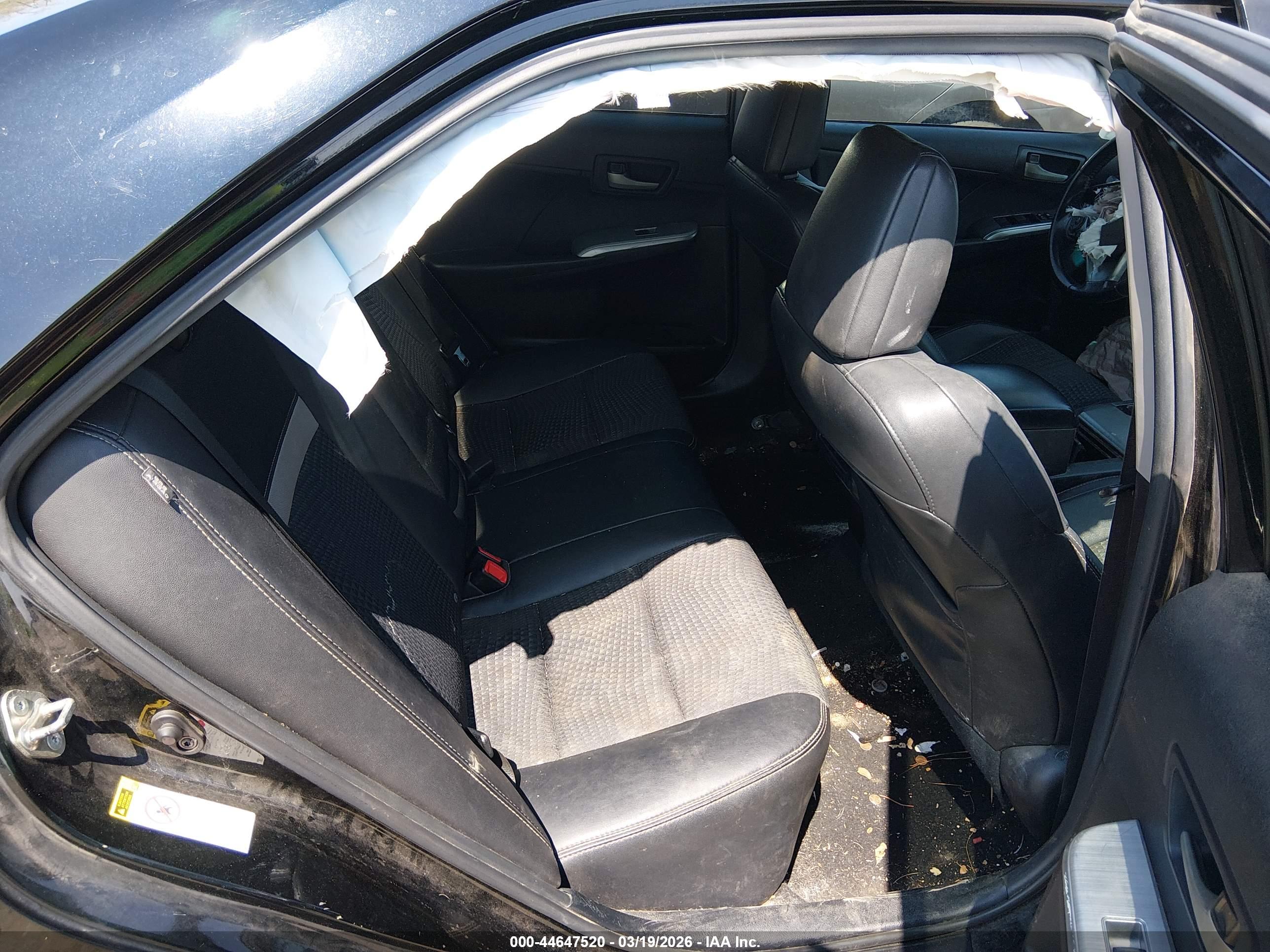 TOYOTA CAMRY image 8