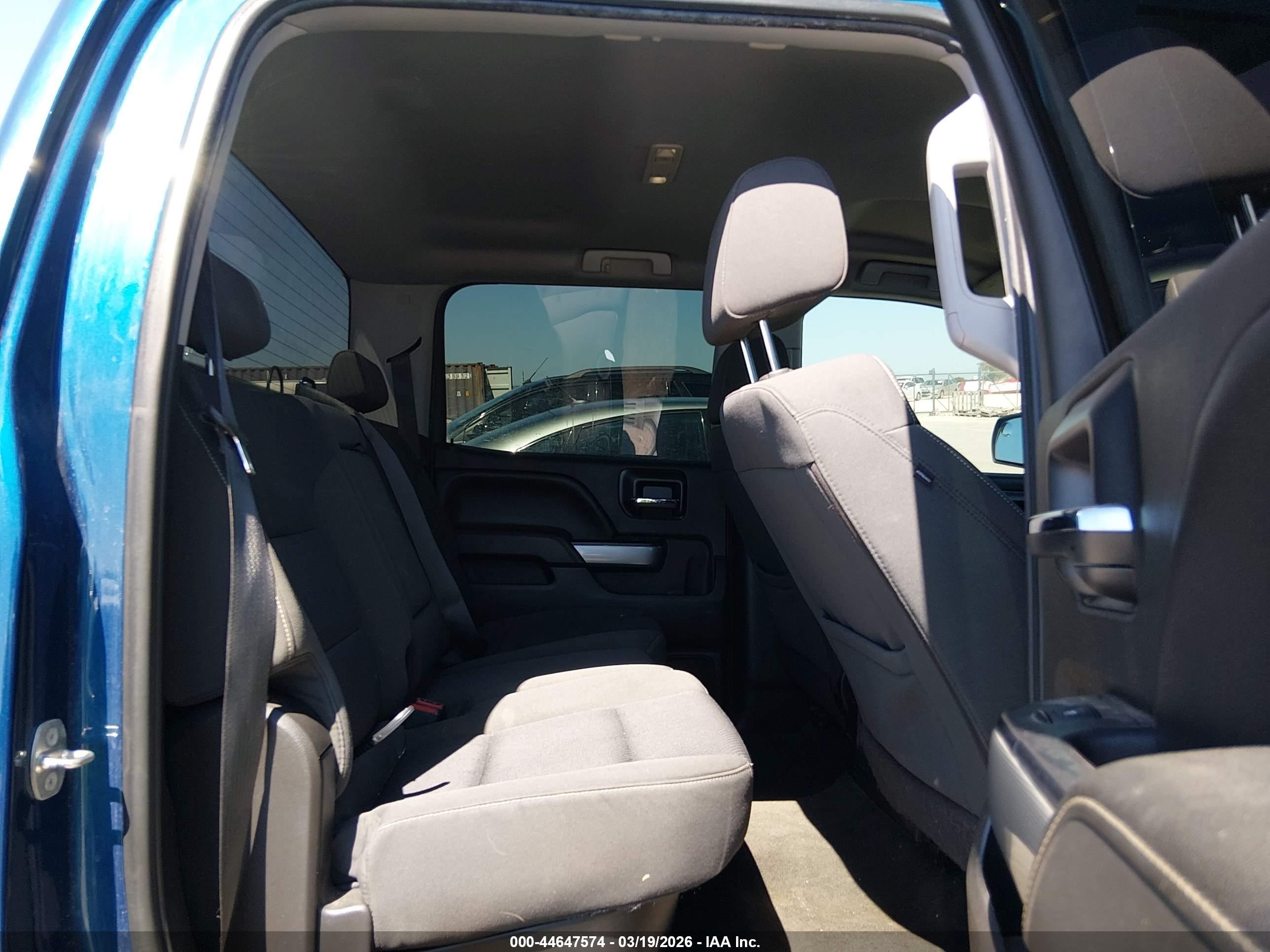 CHEVROLET SILVERADO image 8