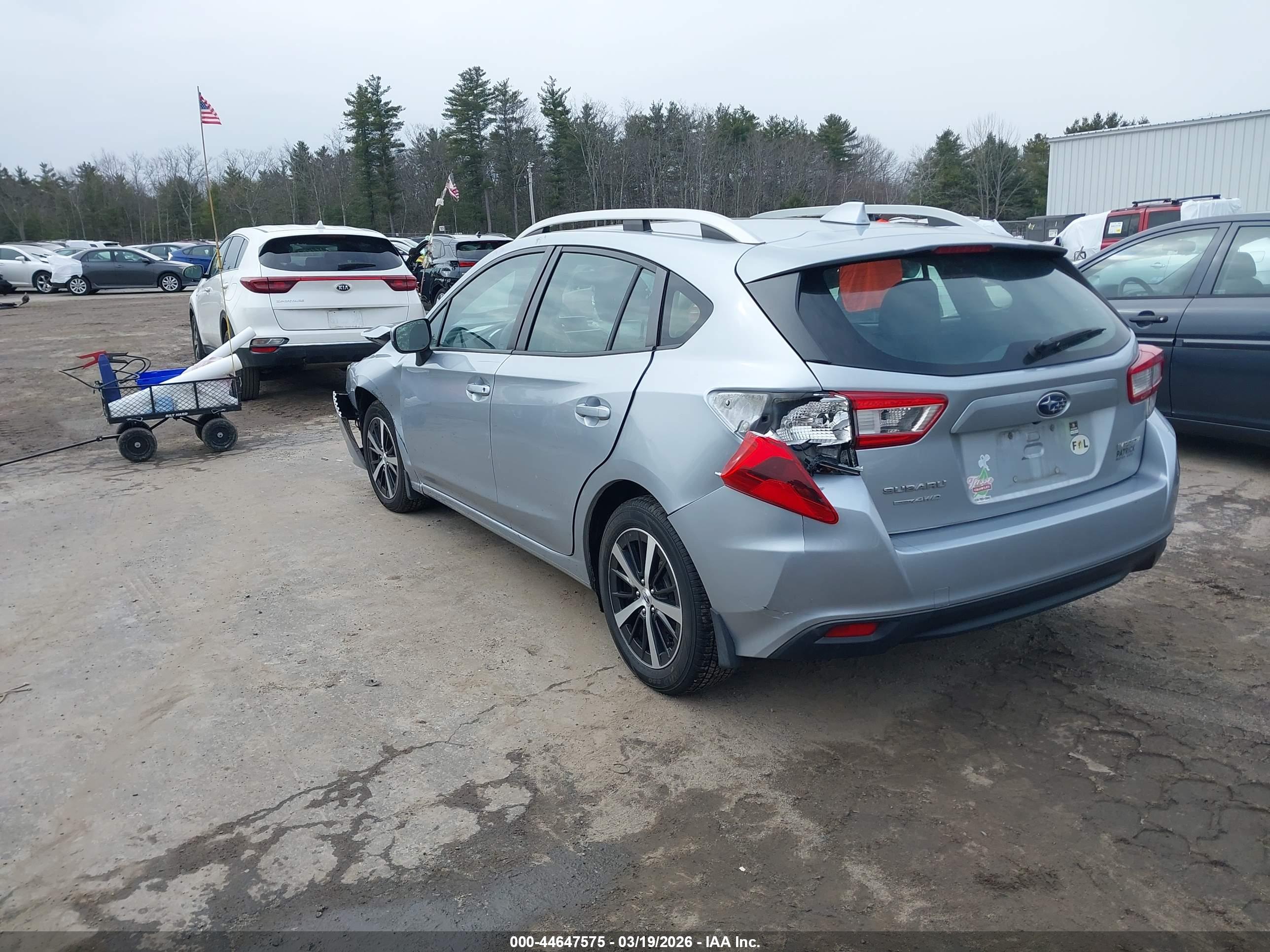 SUBARU IMPREZA image 3