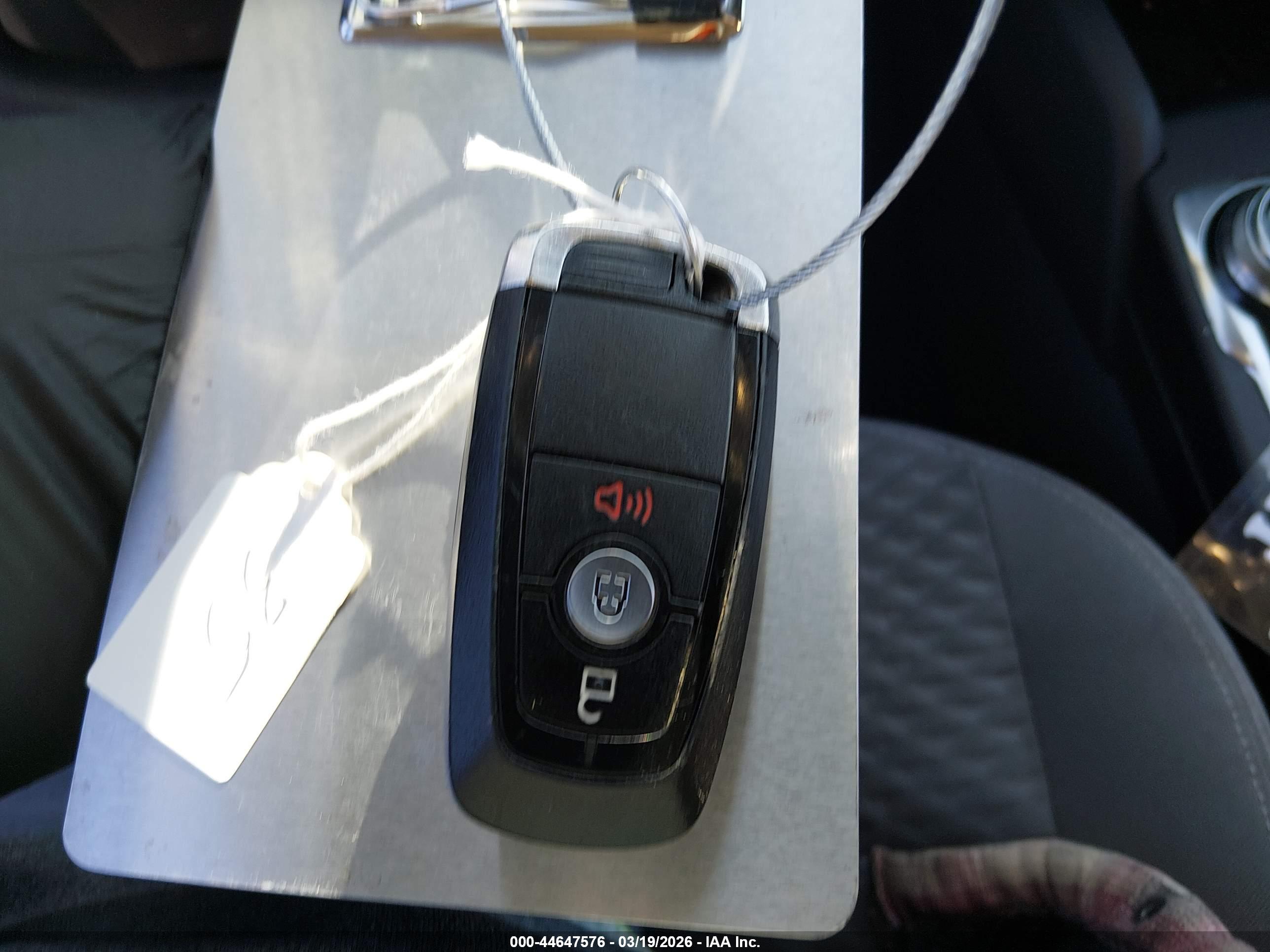 FORD ESCAPE image 11