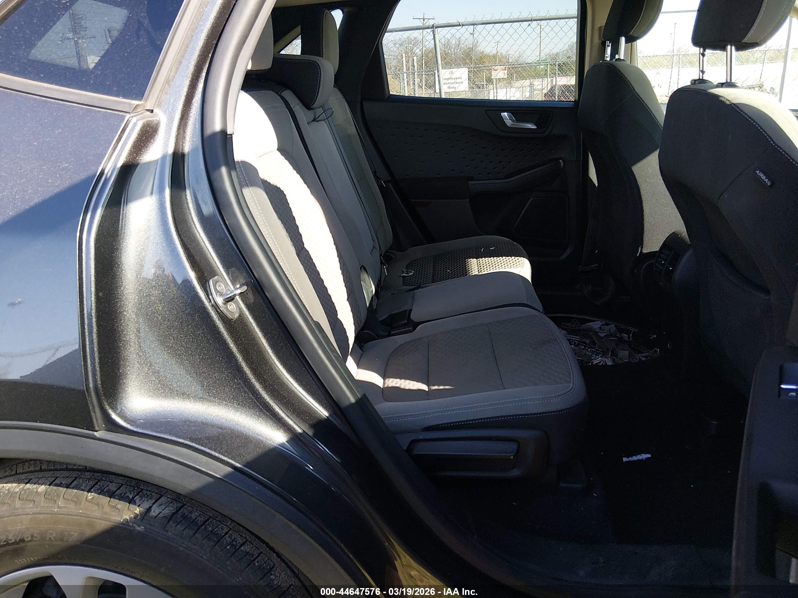 FORD ESCAPE image 8