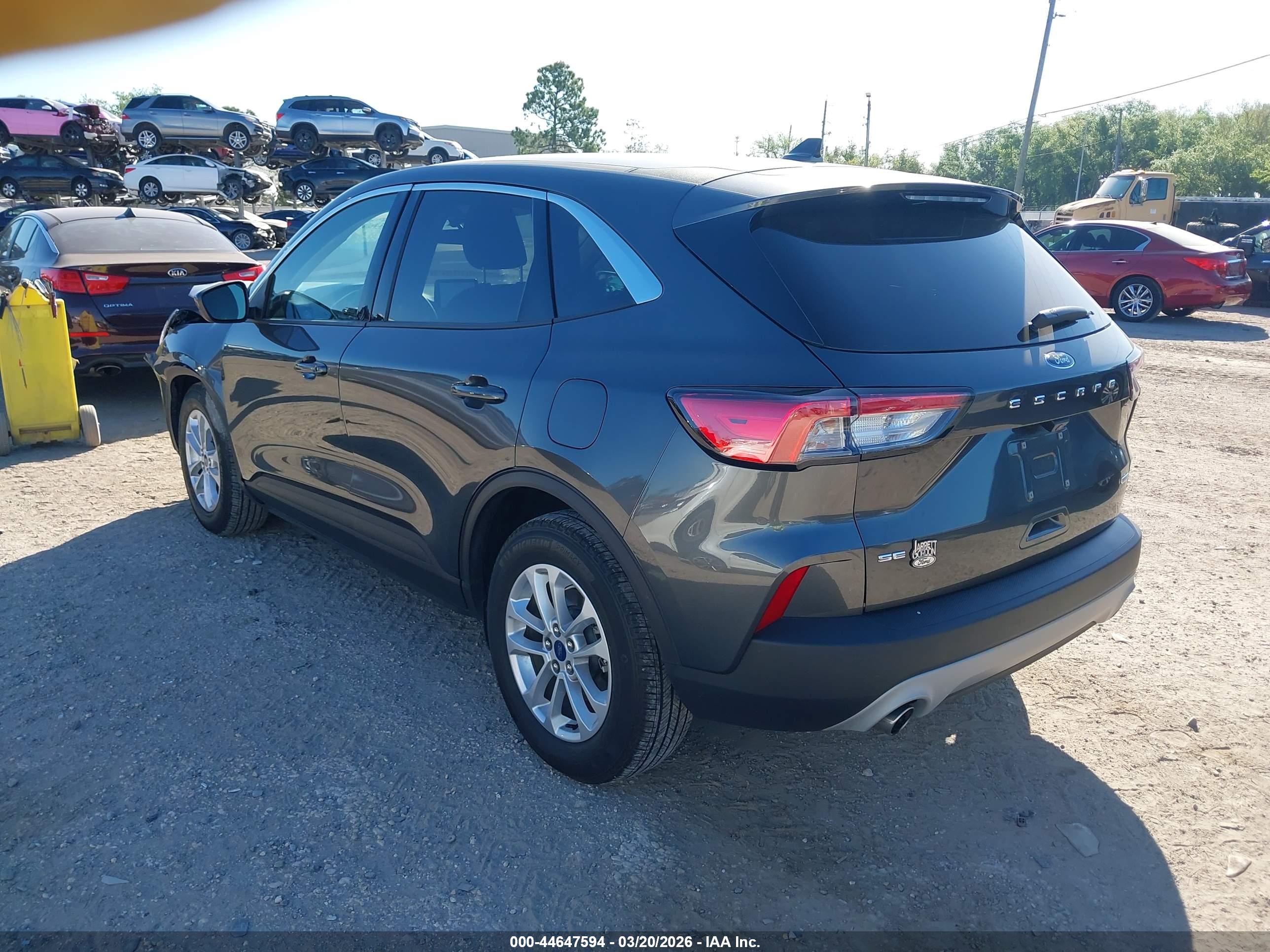 FORD ESCAPE image 3