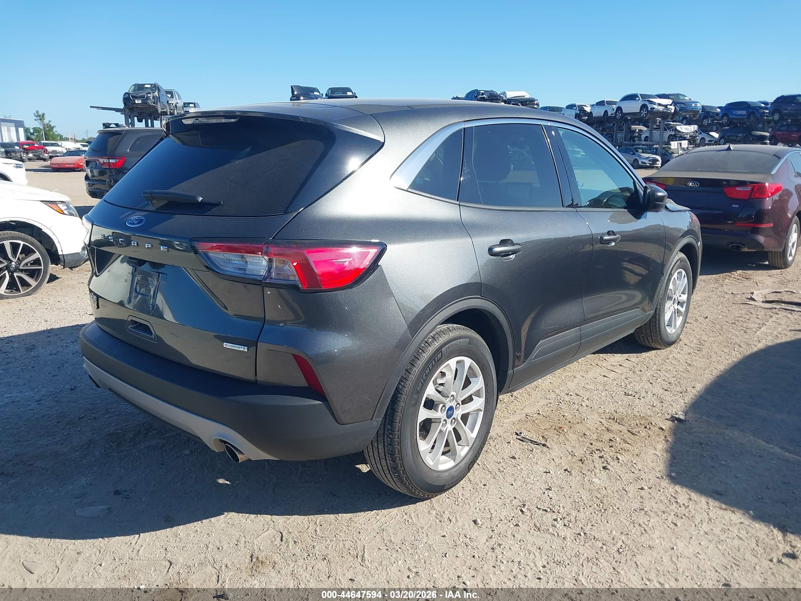 FORD ESCAPE image 4