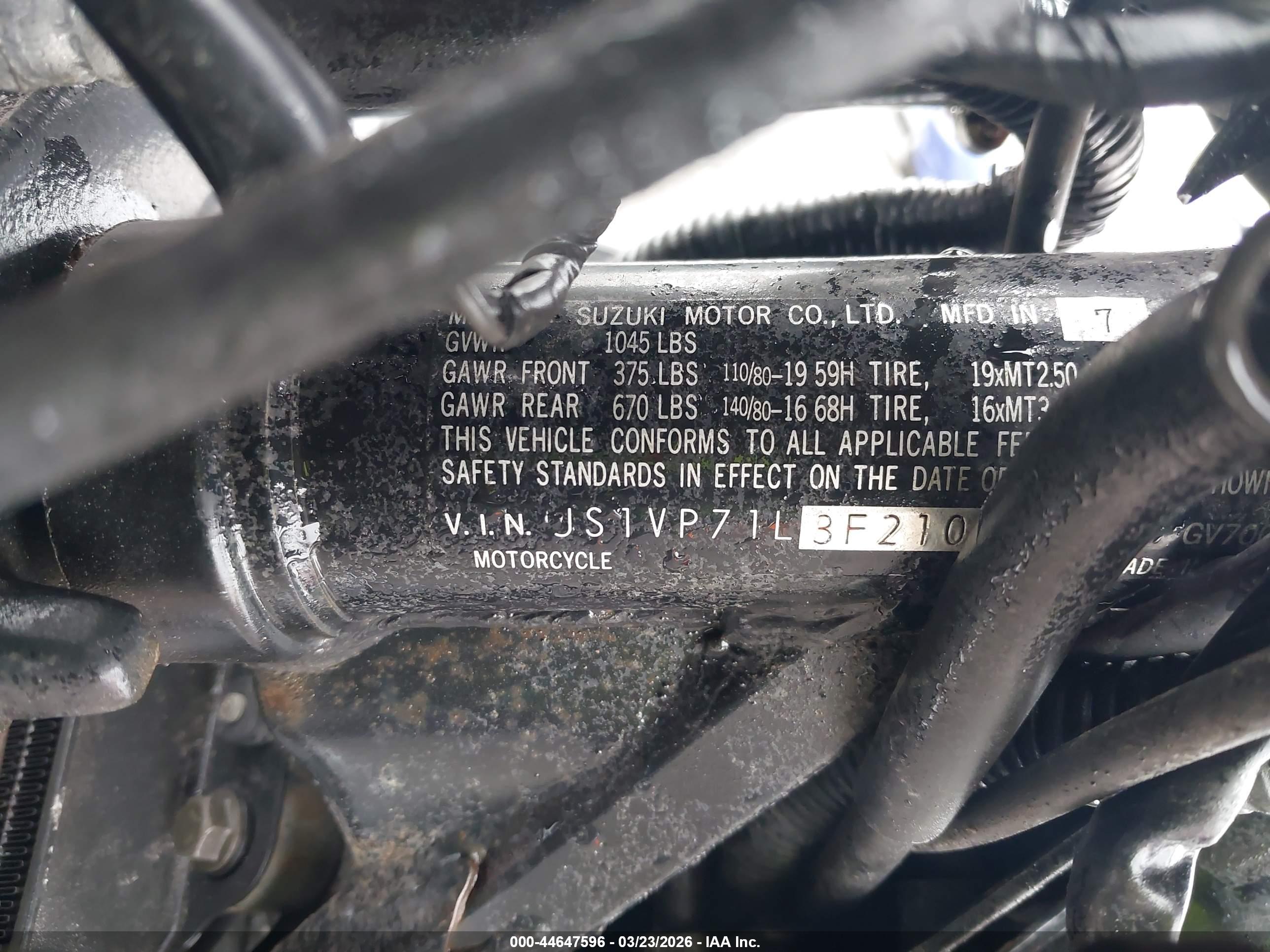SUZUKI GV700 image 10