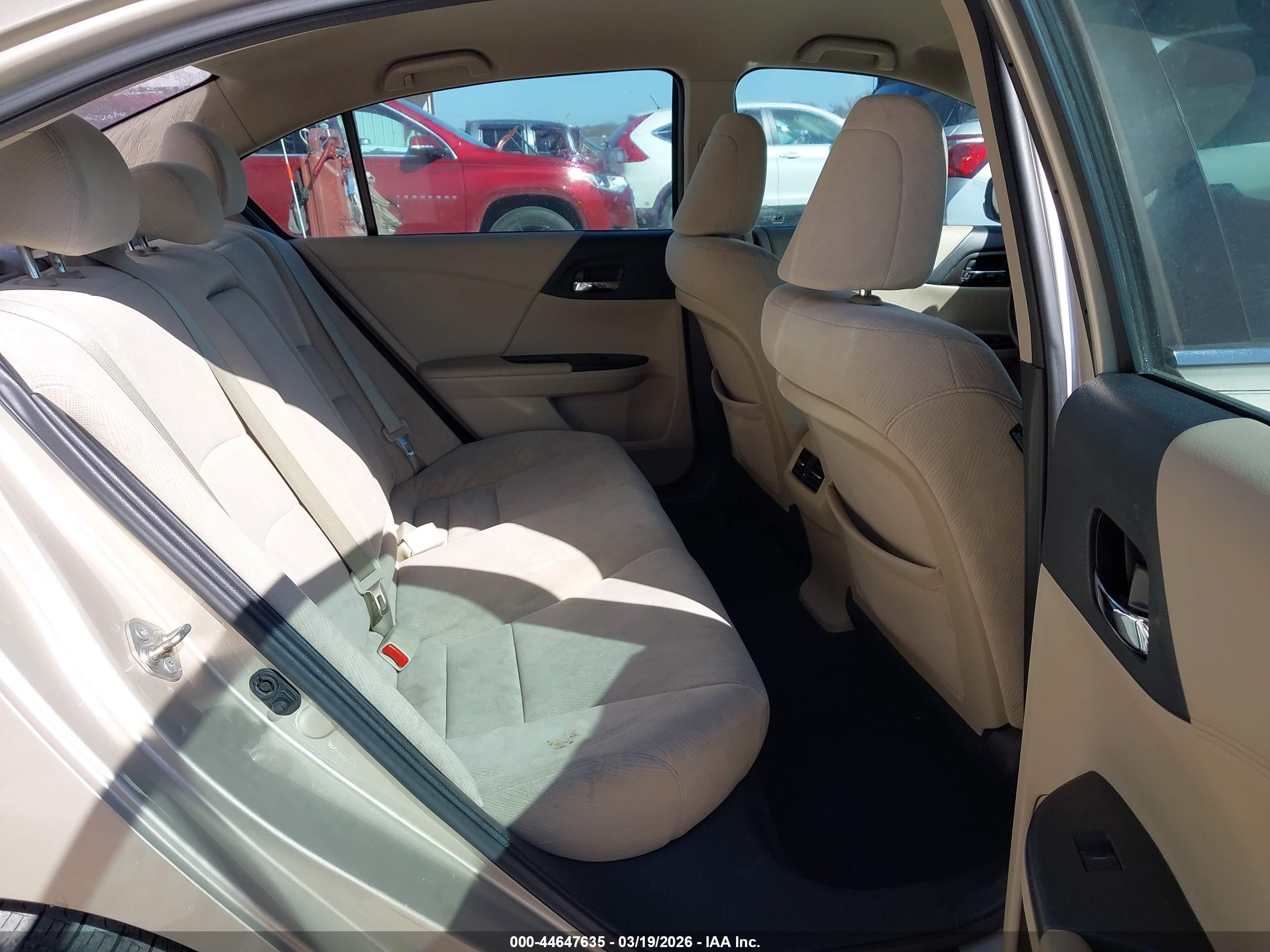 HONDA ACCORD image 8