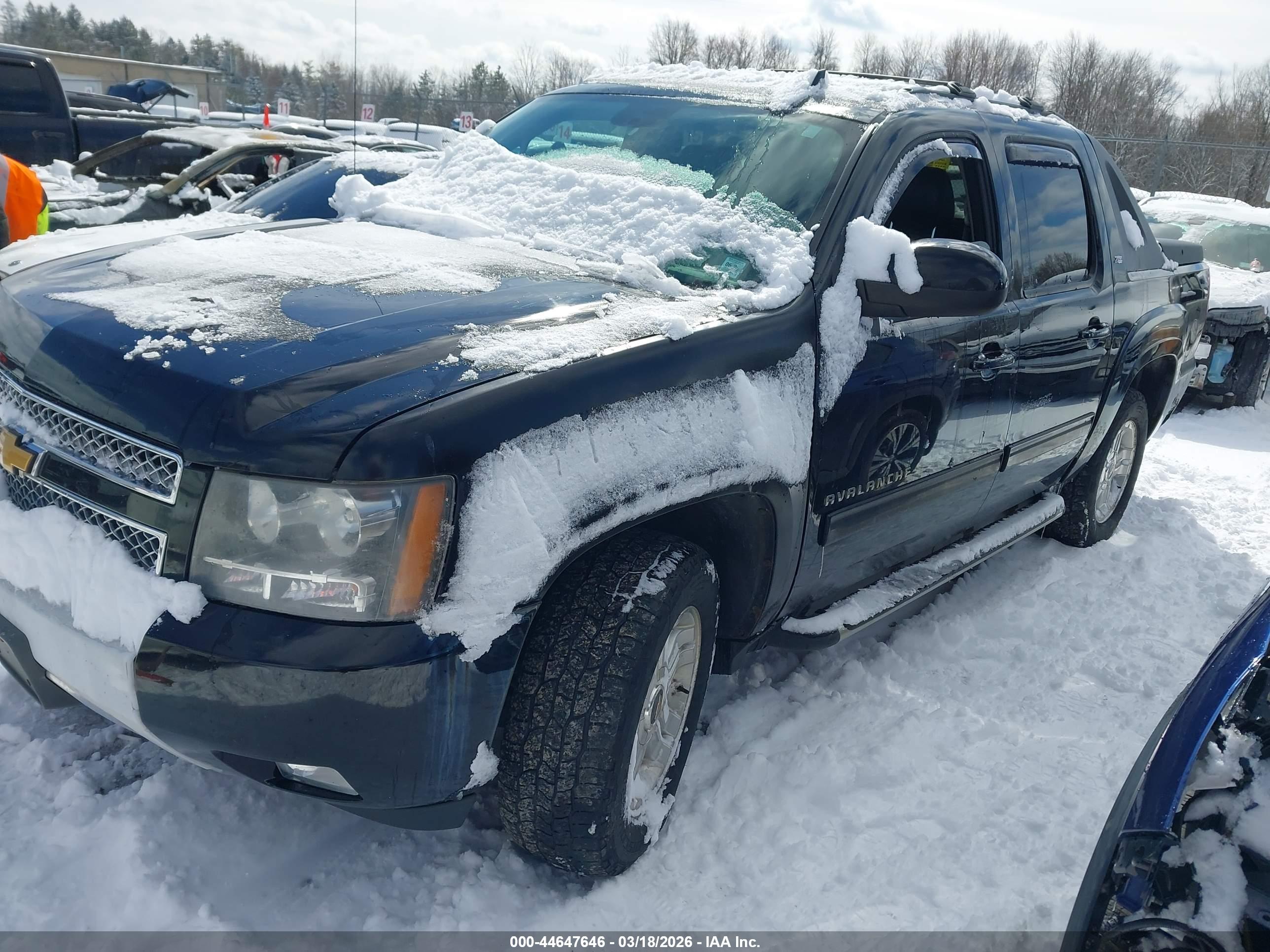 CHEVROLET AVALANCHE image 2
