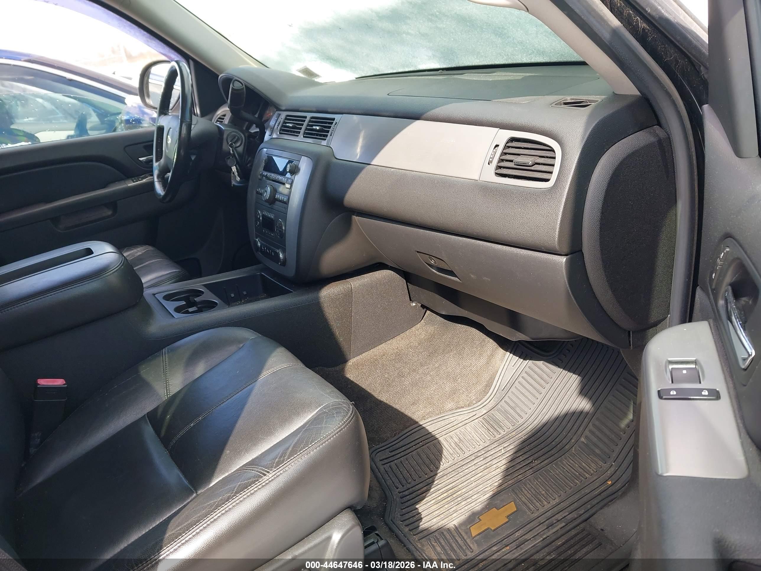 CHEVROLET AVALANCHE image 5
