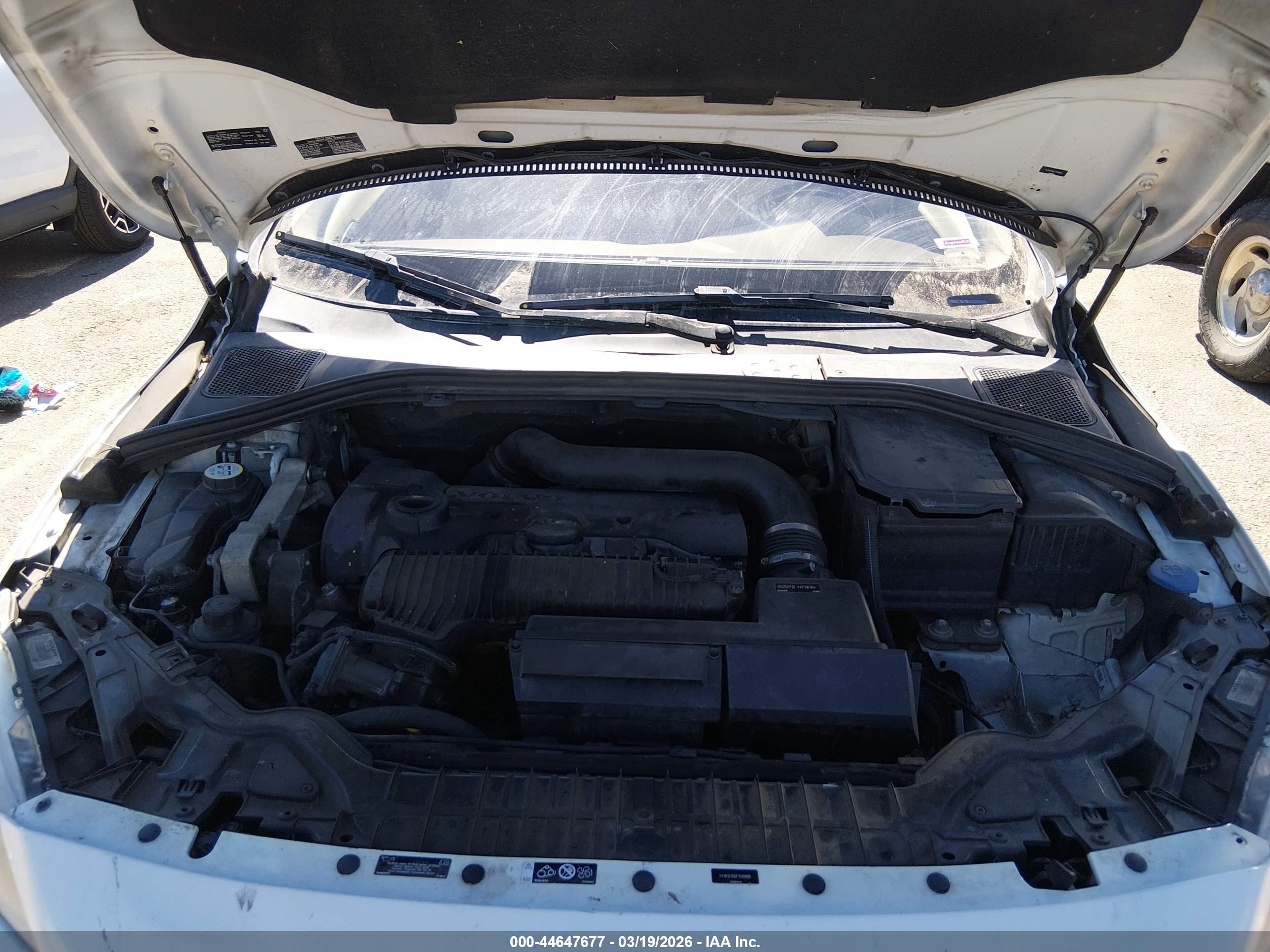 VOLVO S60 image 10