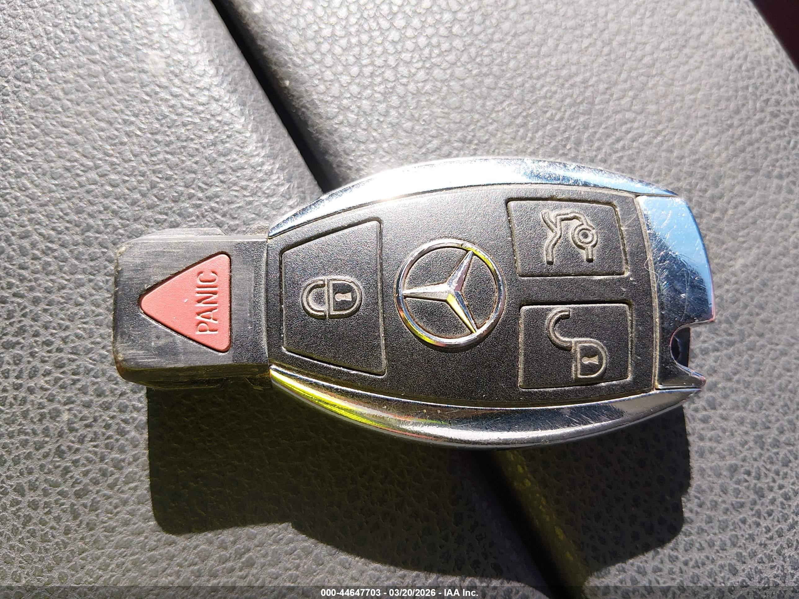 MERCEDES-BENZ C image 11