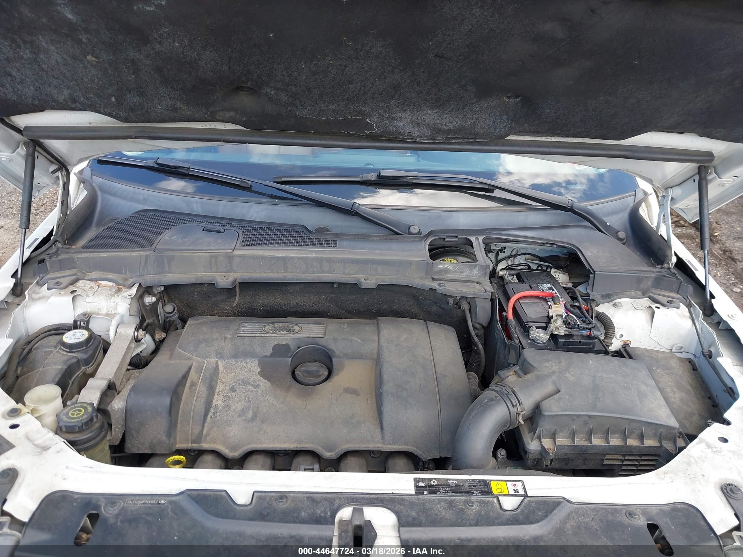 LAND ROVER image 10
