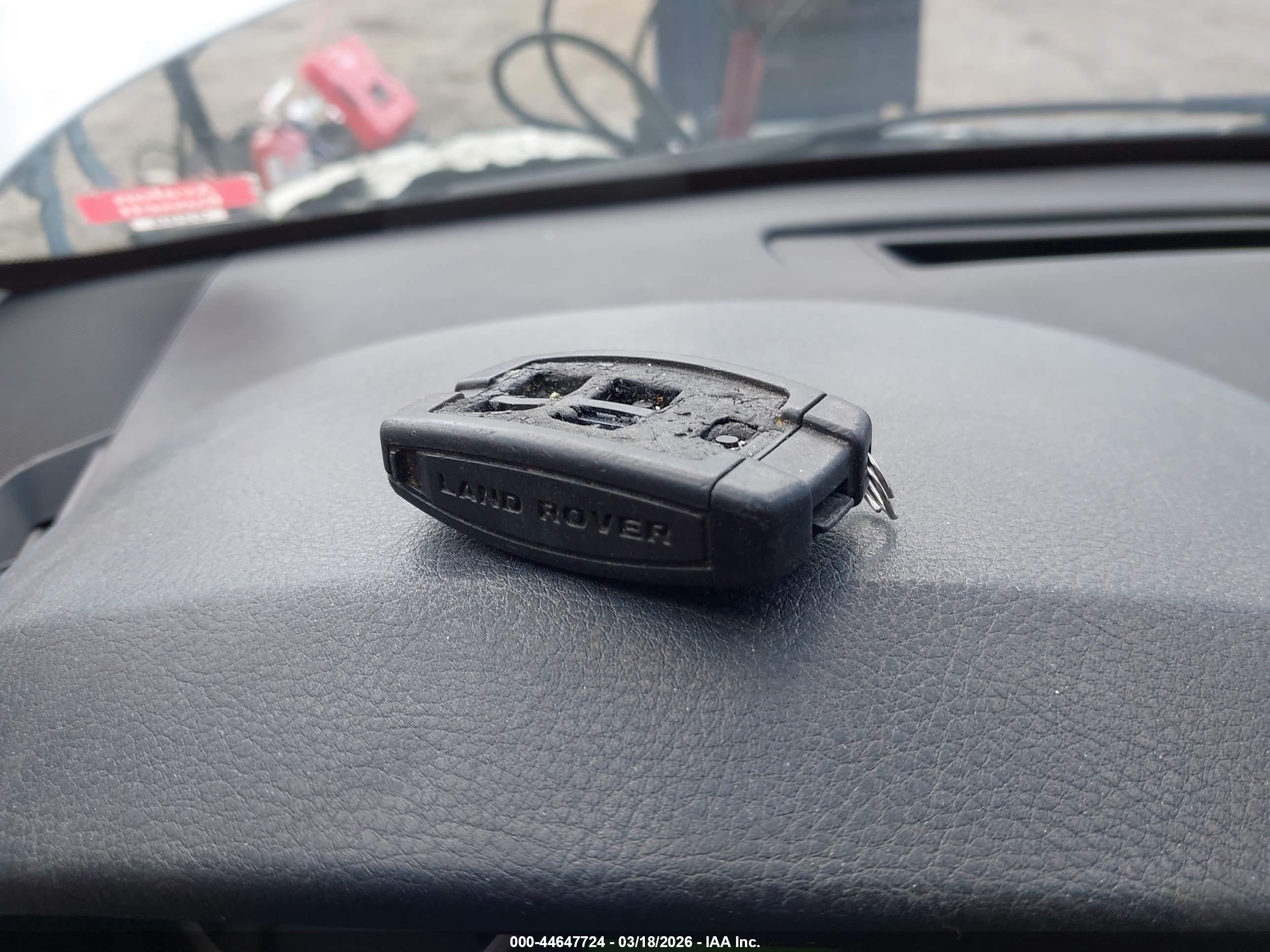 LAND ROVER image 11