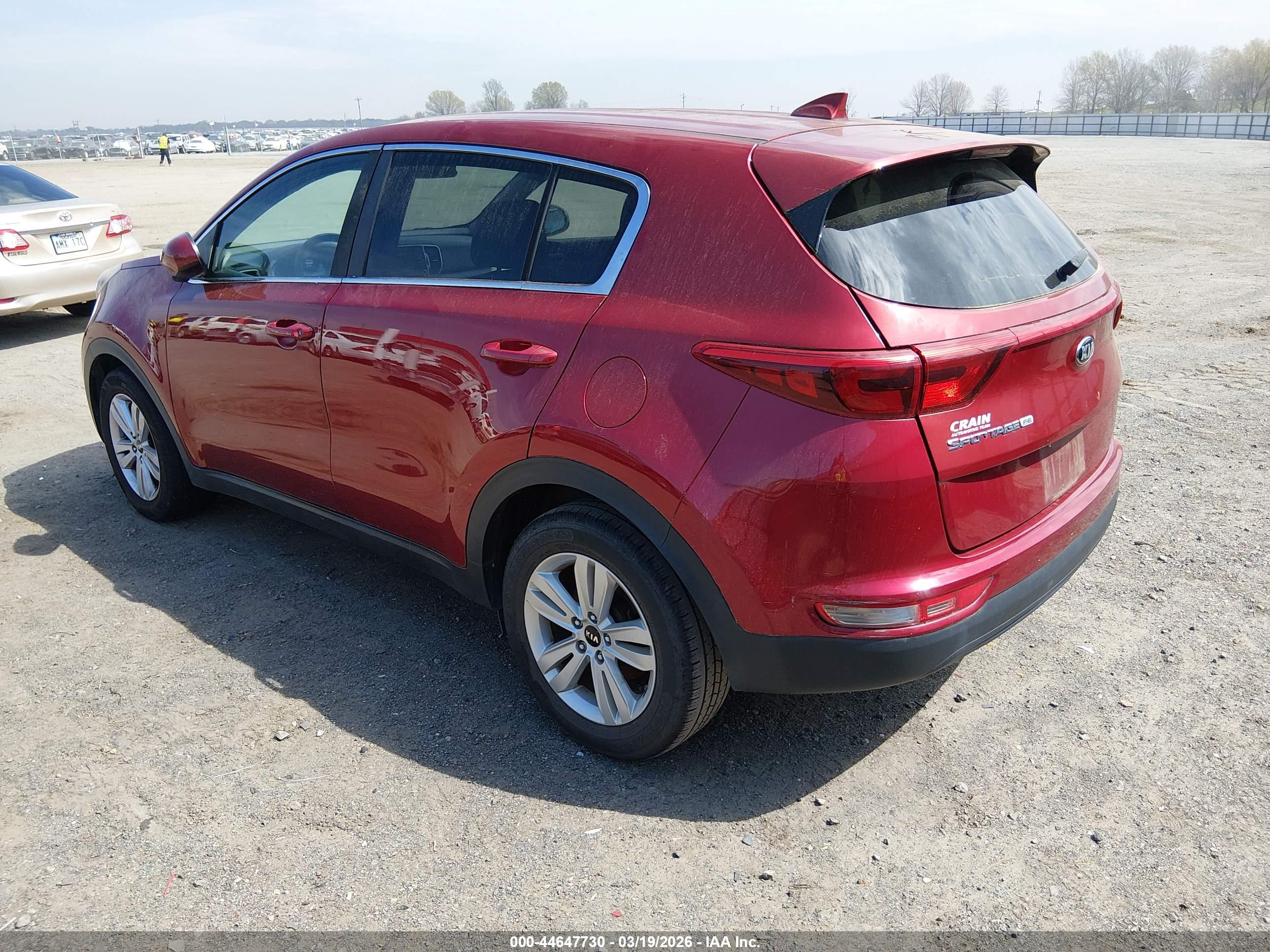 KIA SPORTAGE image 3