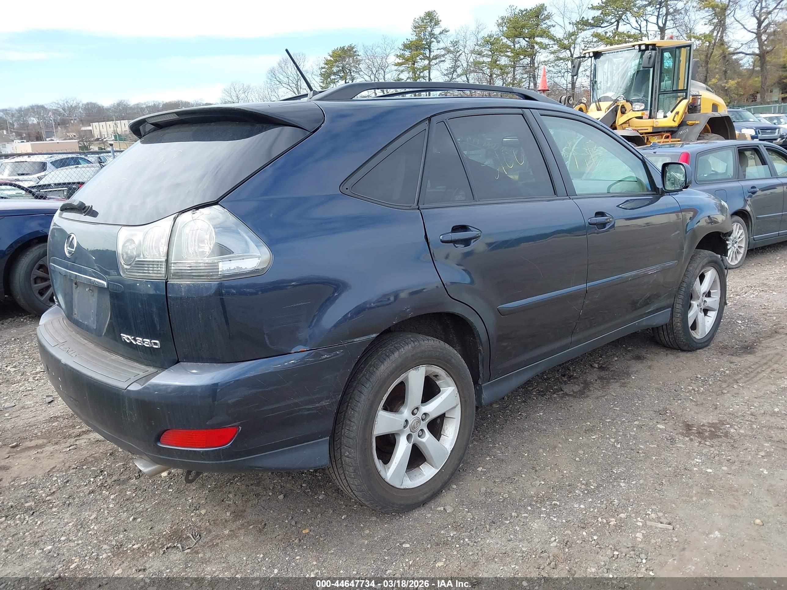 LEXUS RX image 4