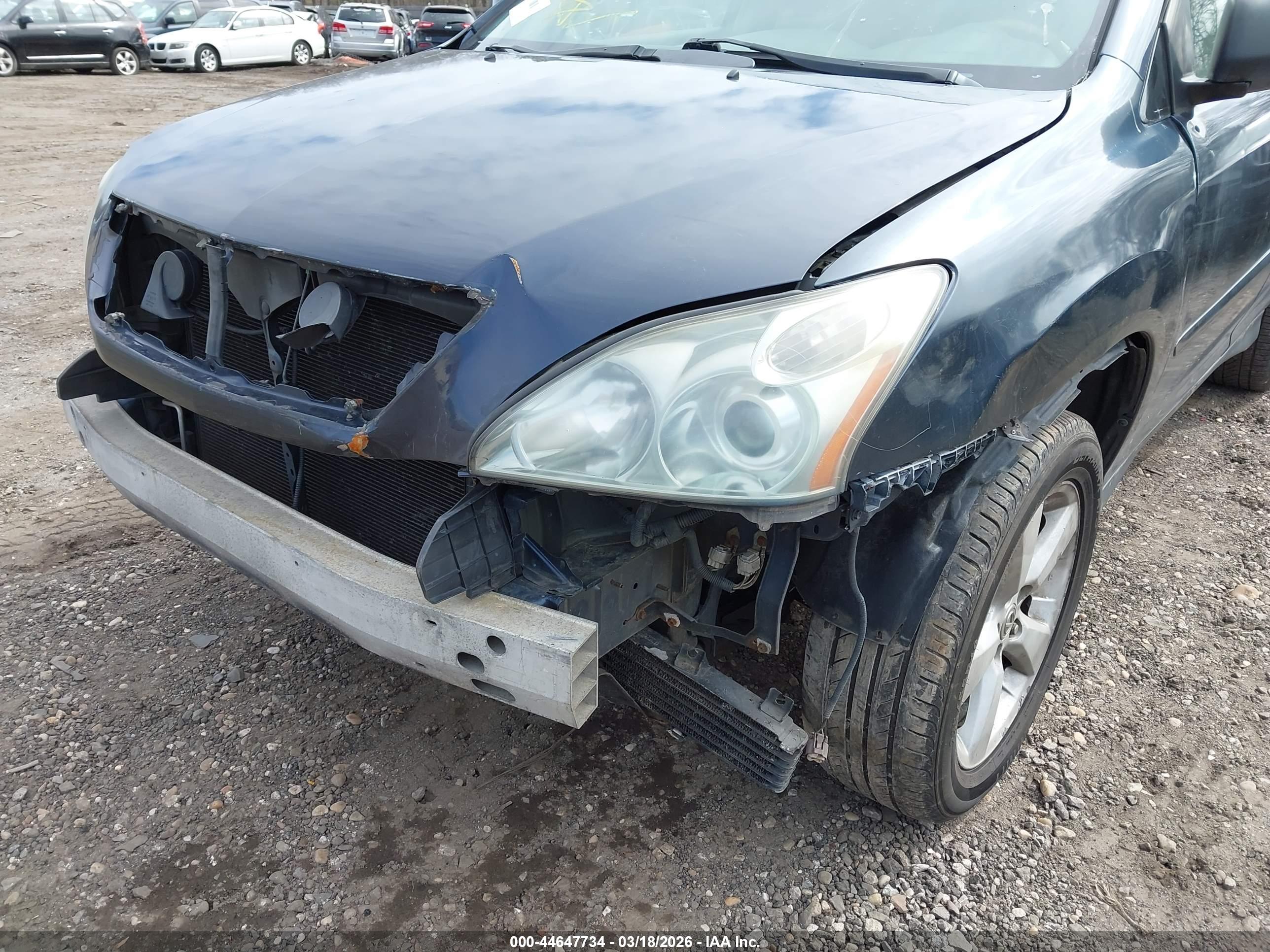 LEXUS RX image 6