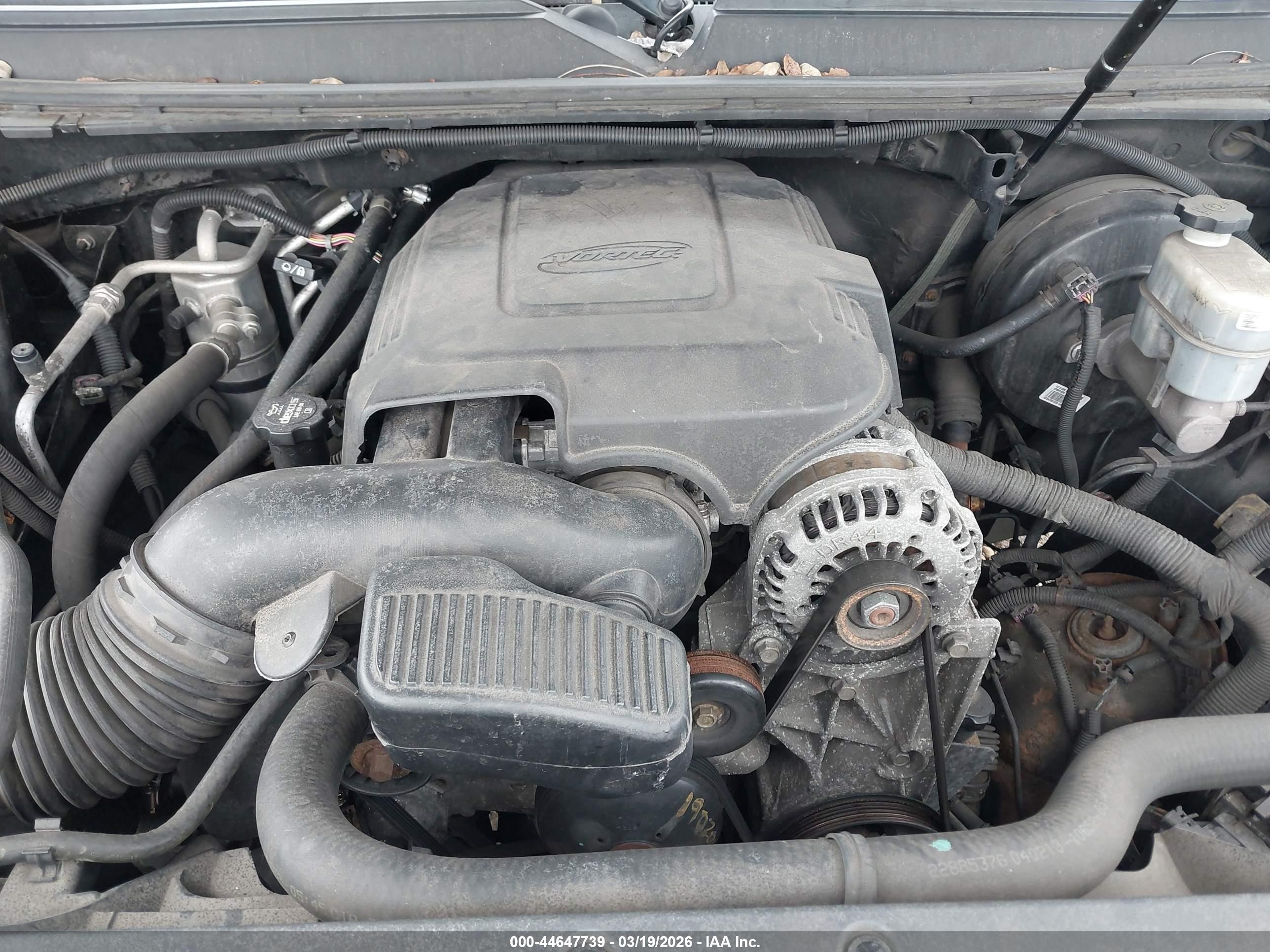 CHEVROLET SUBURBAN image 10