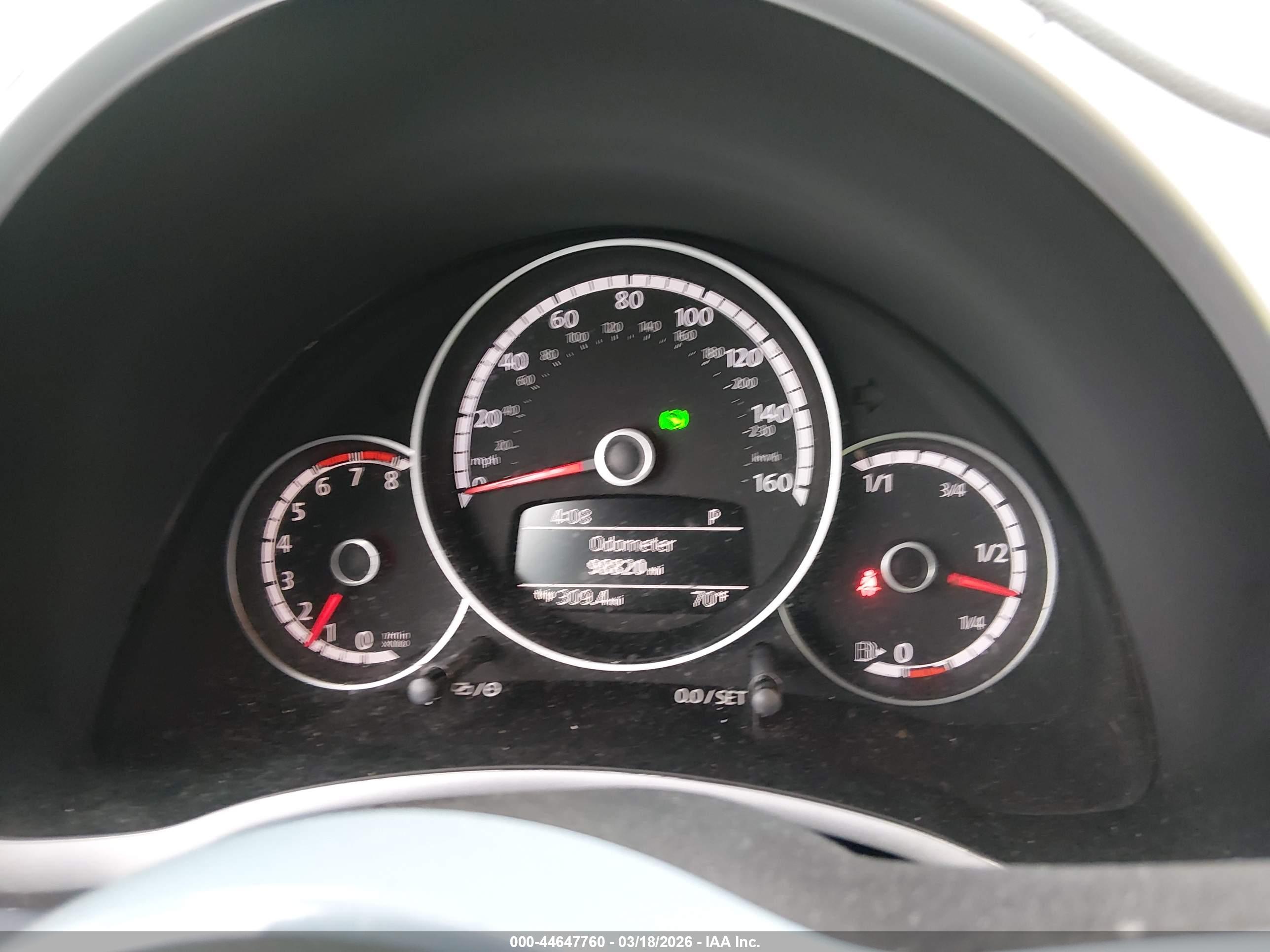 VOLKSWAGEN BEETLE image 7
