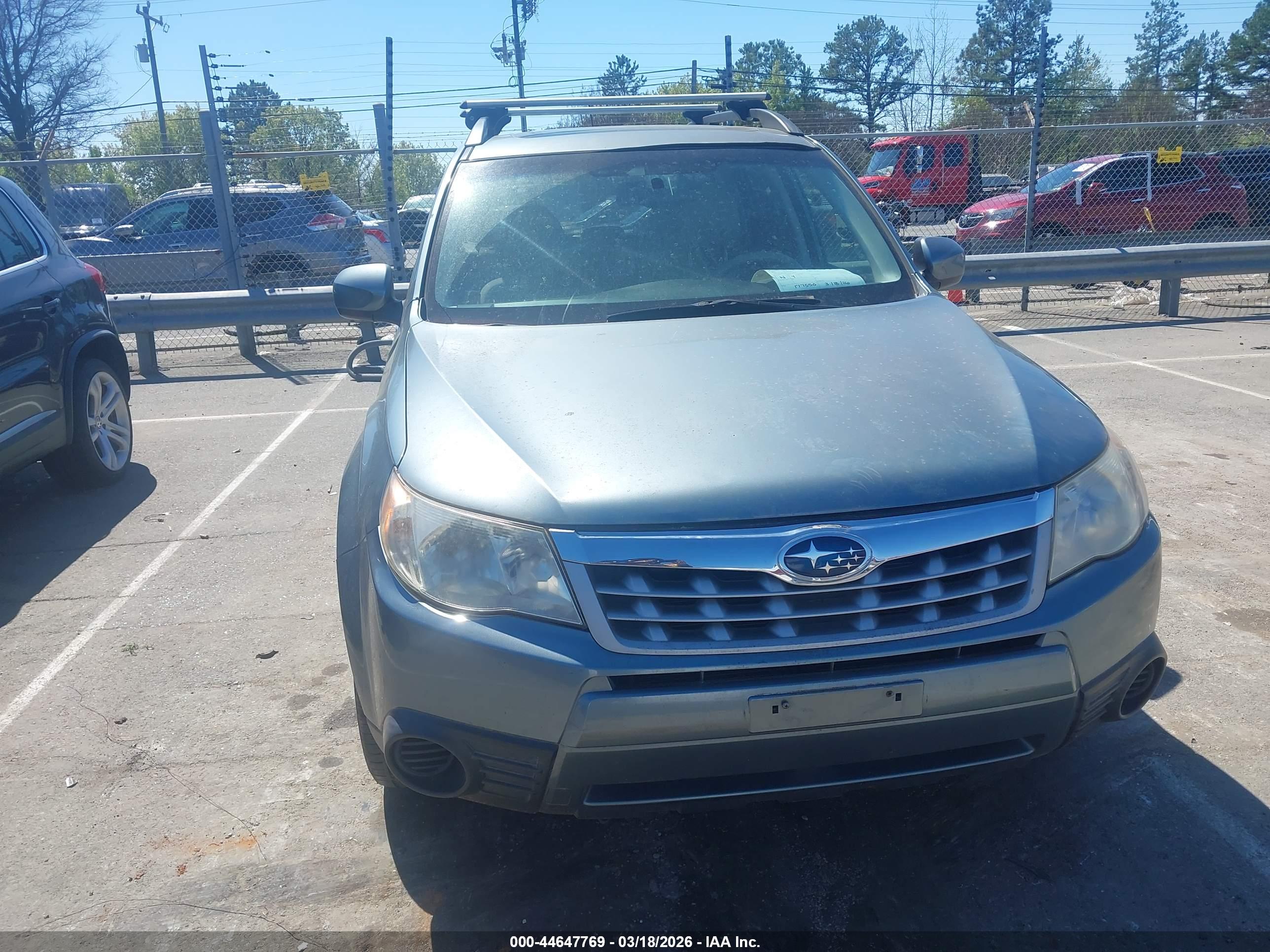 SUBARU FORESTER image 6