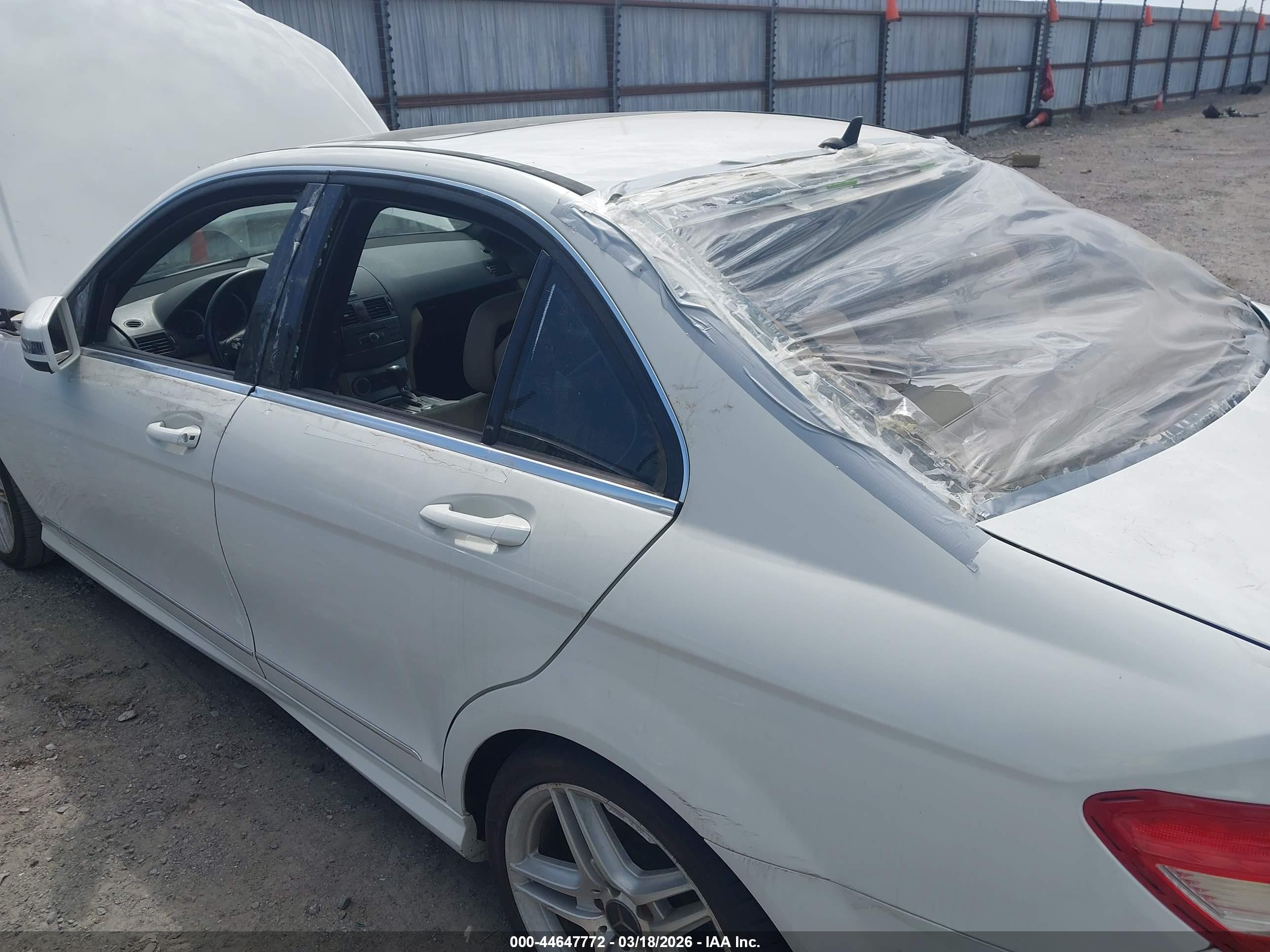 MERCEDES-BENZ C image 6
