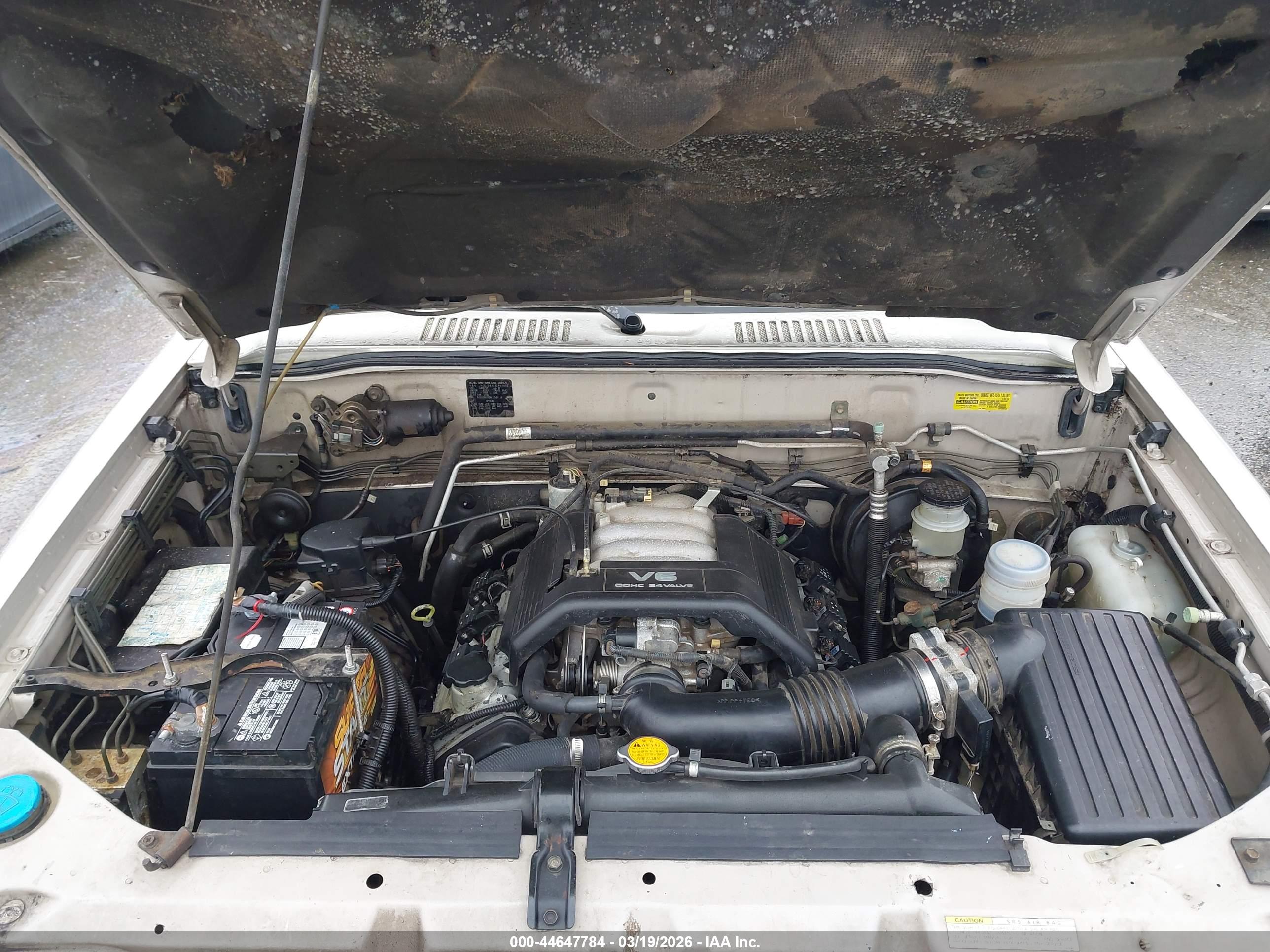 ISUZU TROOPER image 10