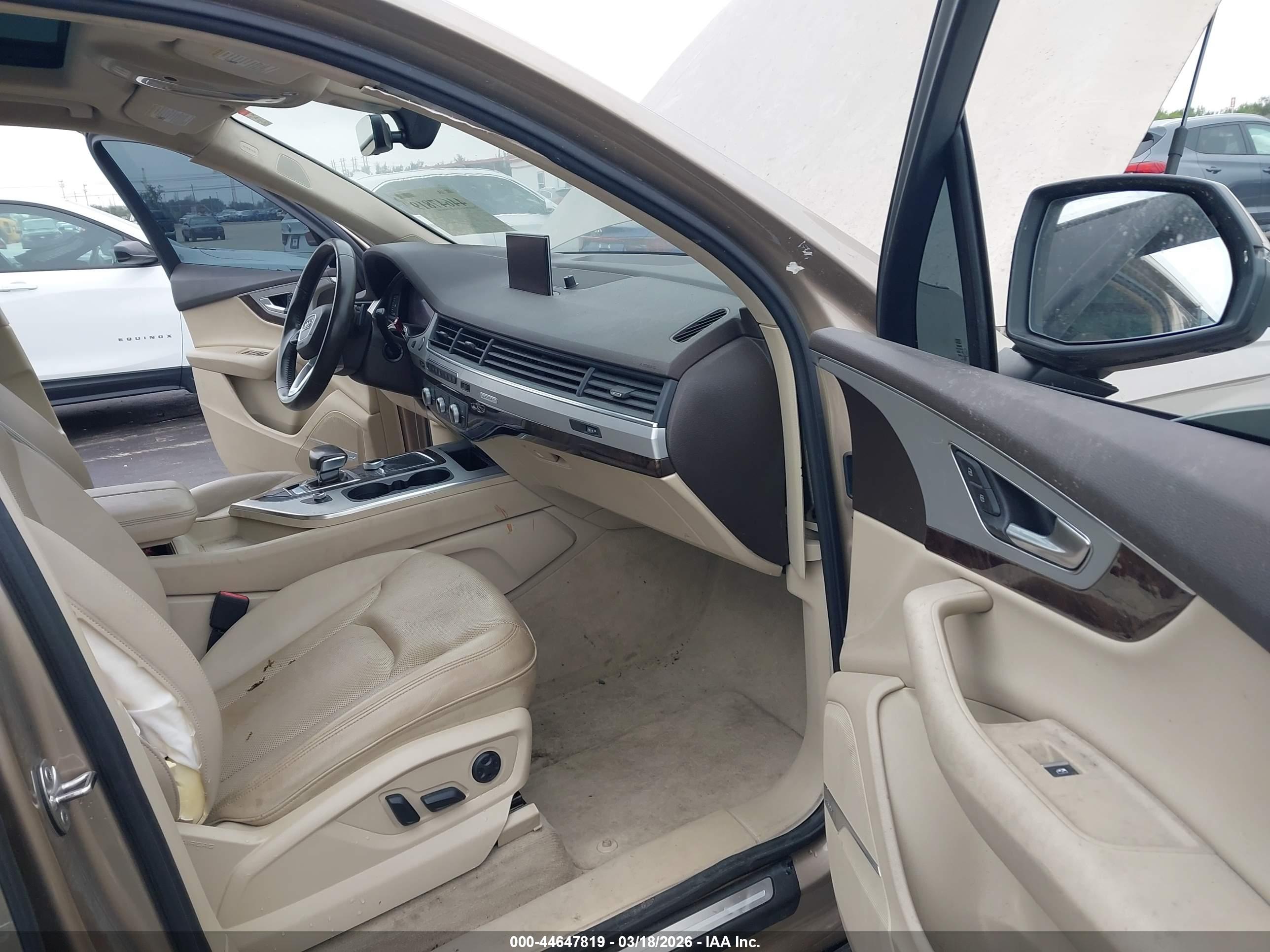 AUDI Q7 image 5