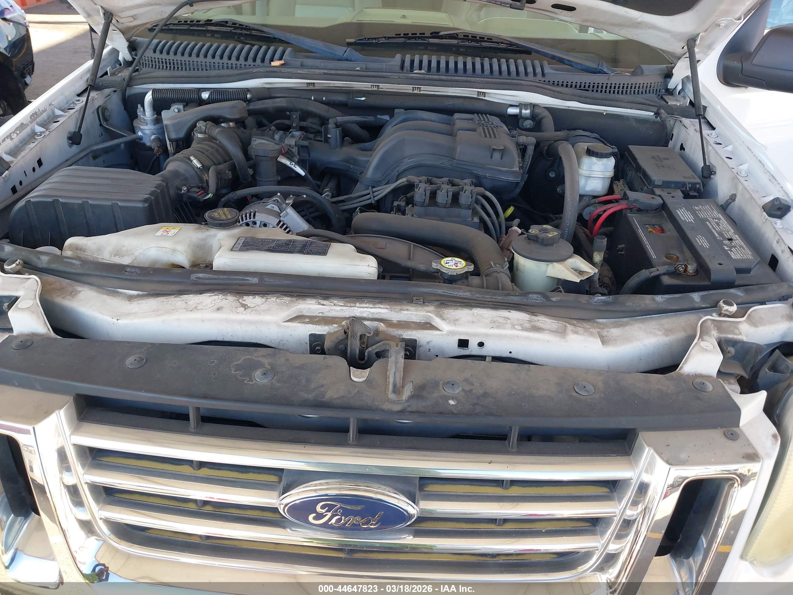 FORD EXPLORER image 10