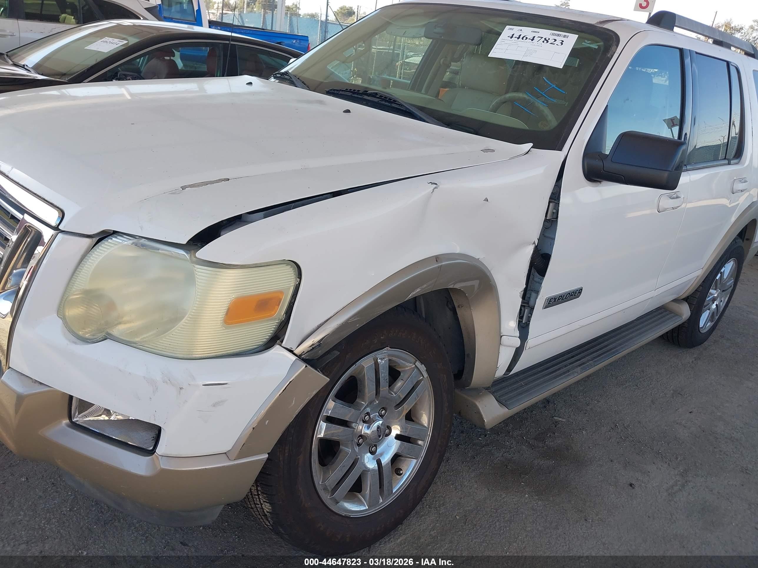 FORD EXPLORER image 6