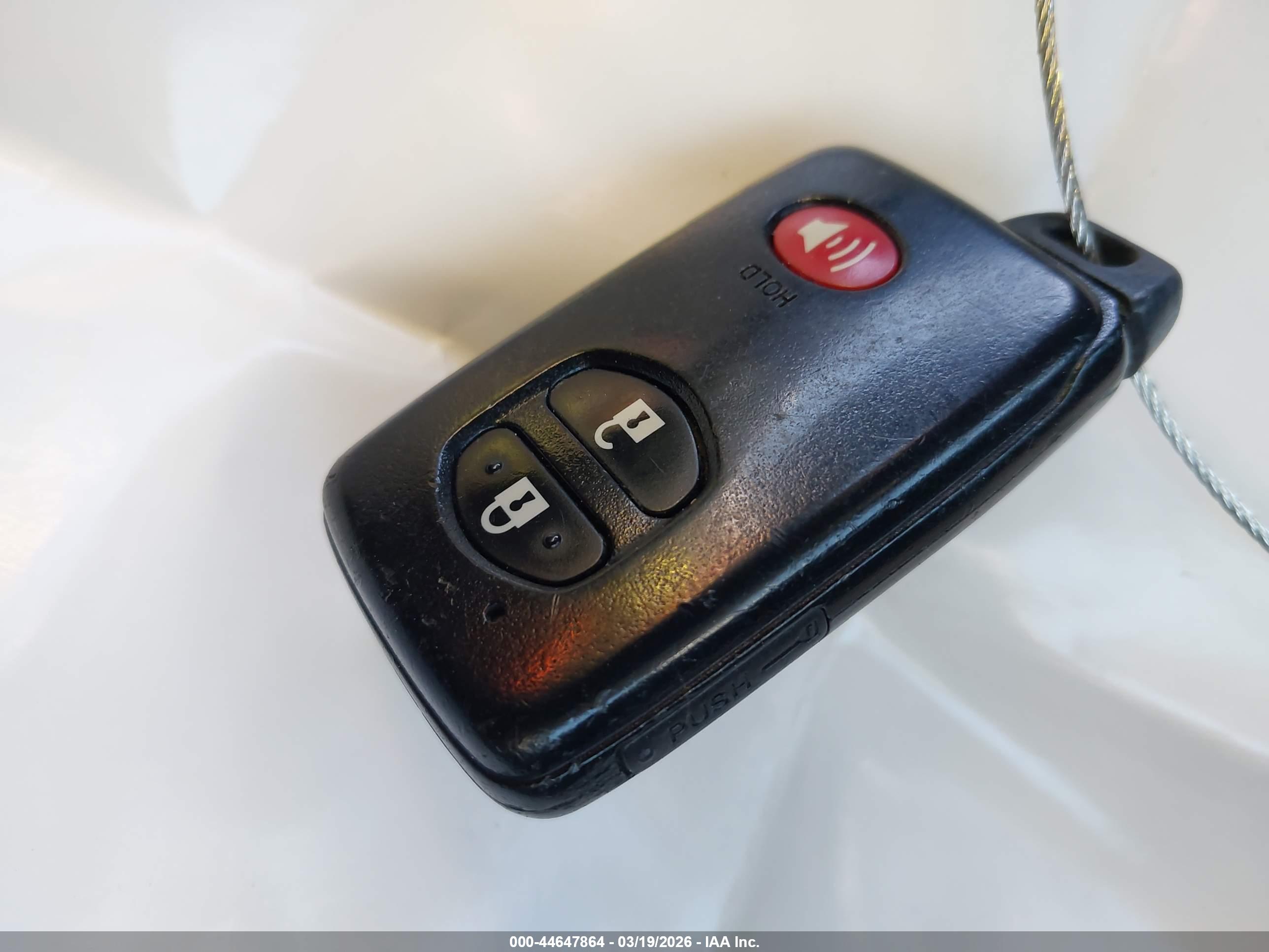 TOYOTA PRIUS image 11