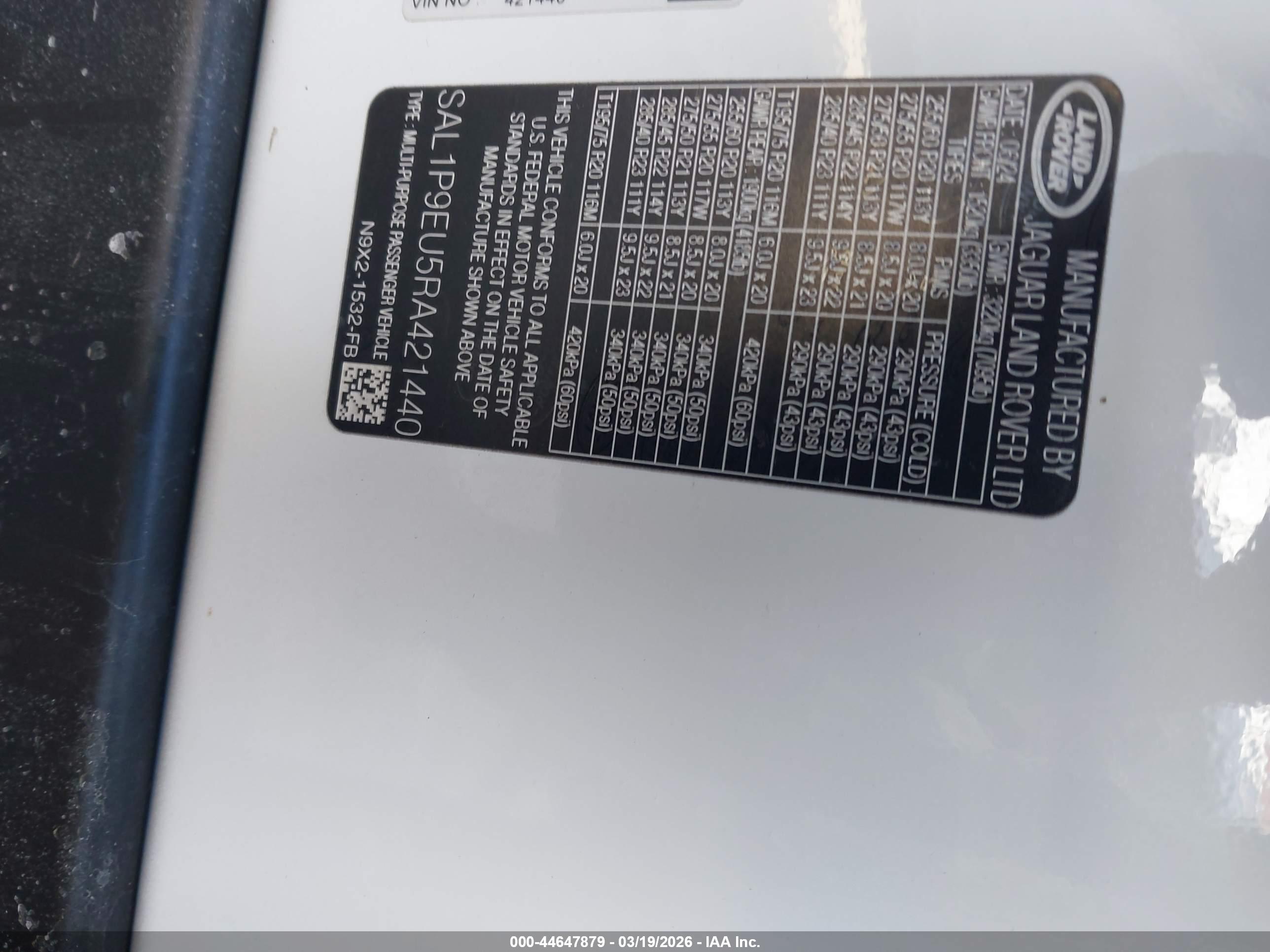 LAND ROVER image 9